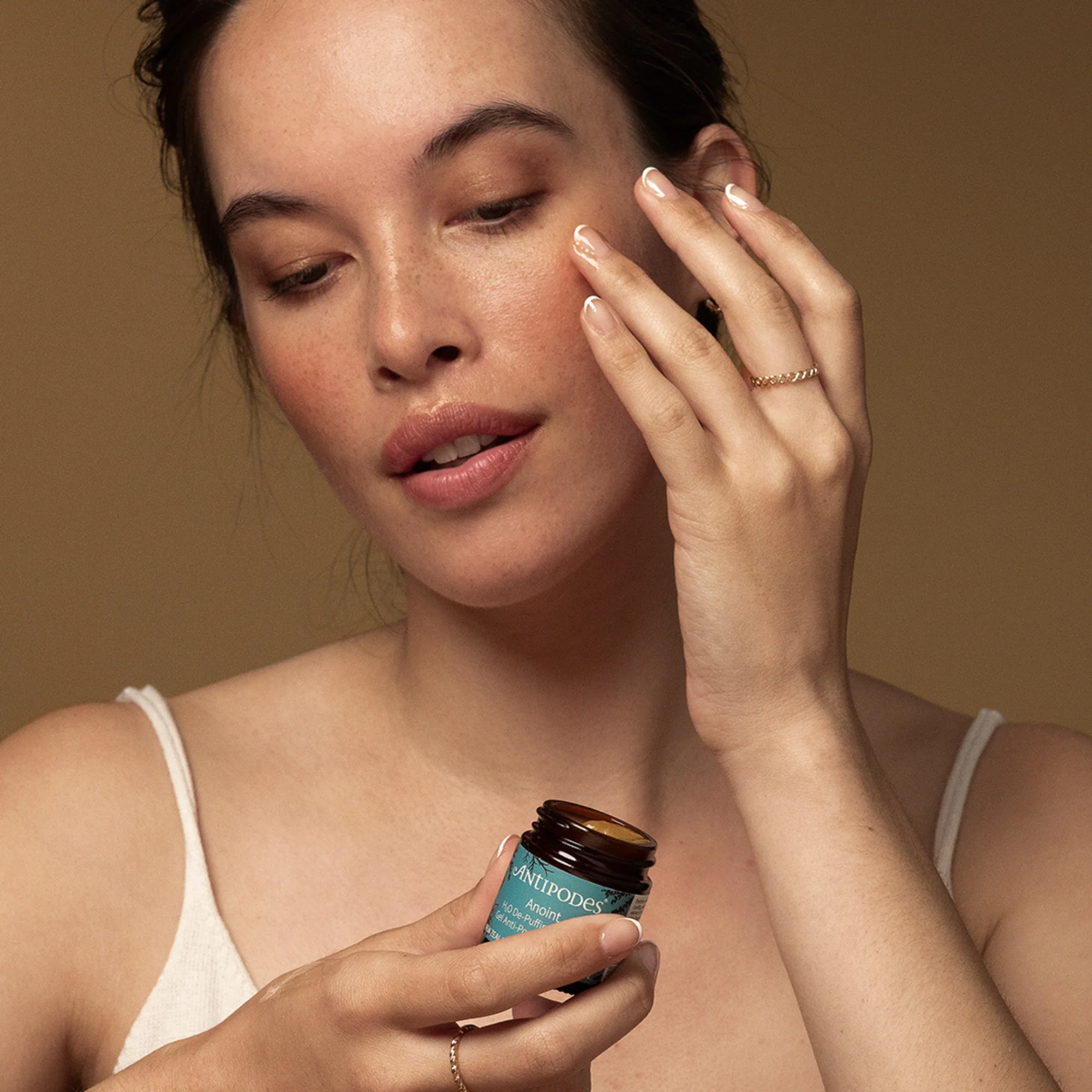 Anoint H2O Decongesting Eye Contour Cream - Image 5