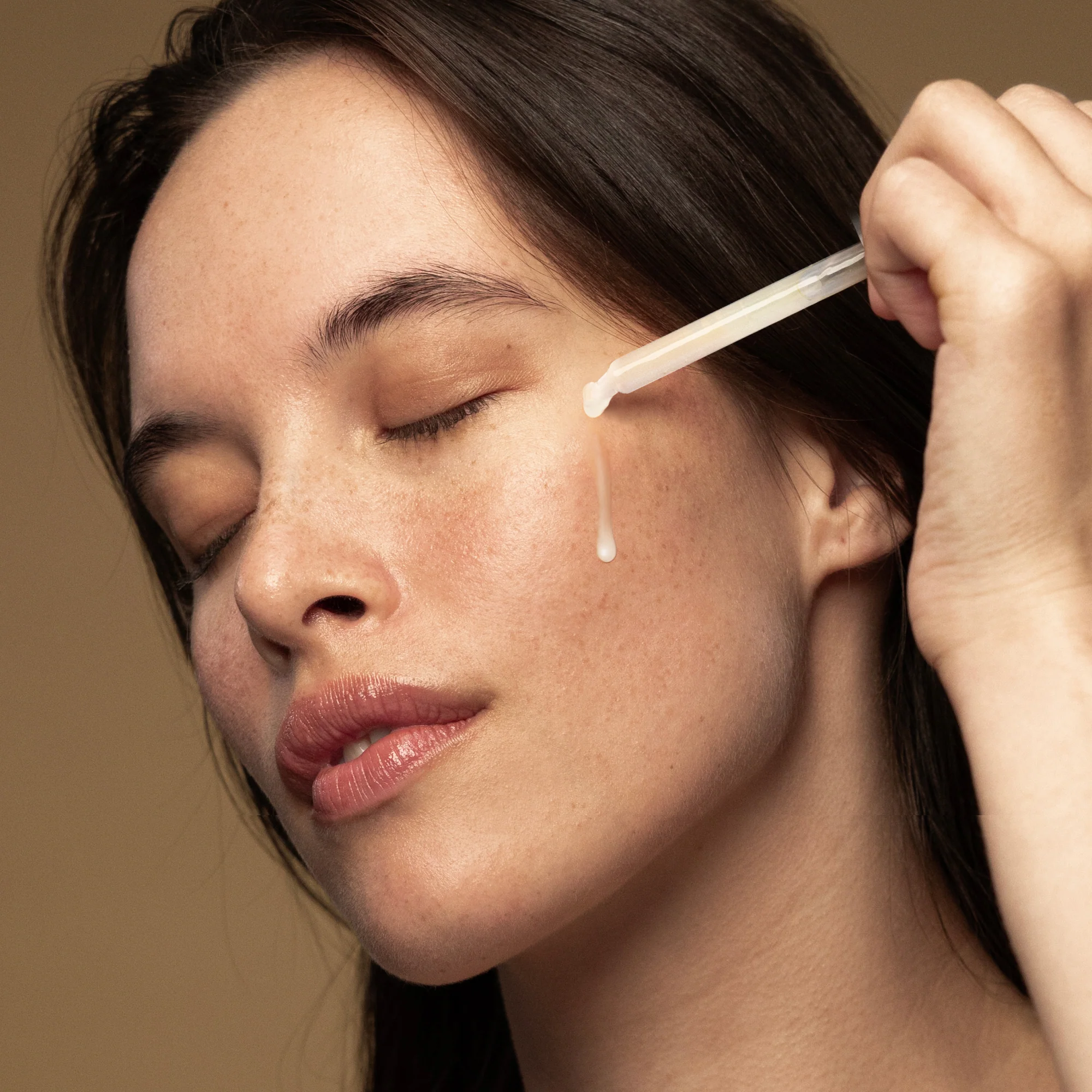 Maya Hyaluronic 72 Hour Hydrating Serum - Image 3