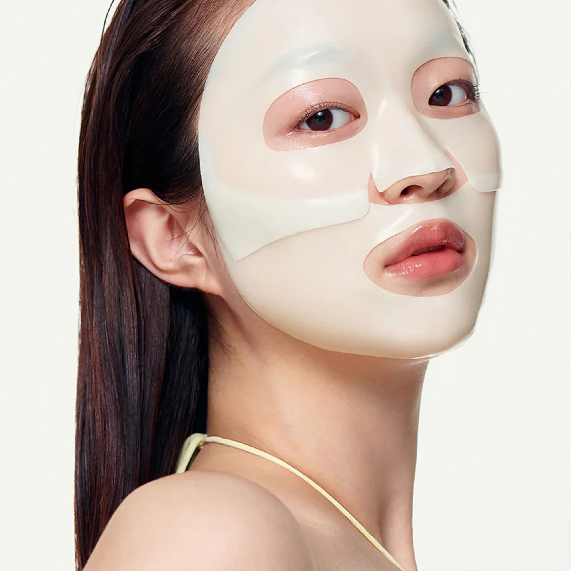 Radiant Vita Niacinamide Real Deep Mask - Image 3