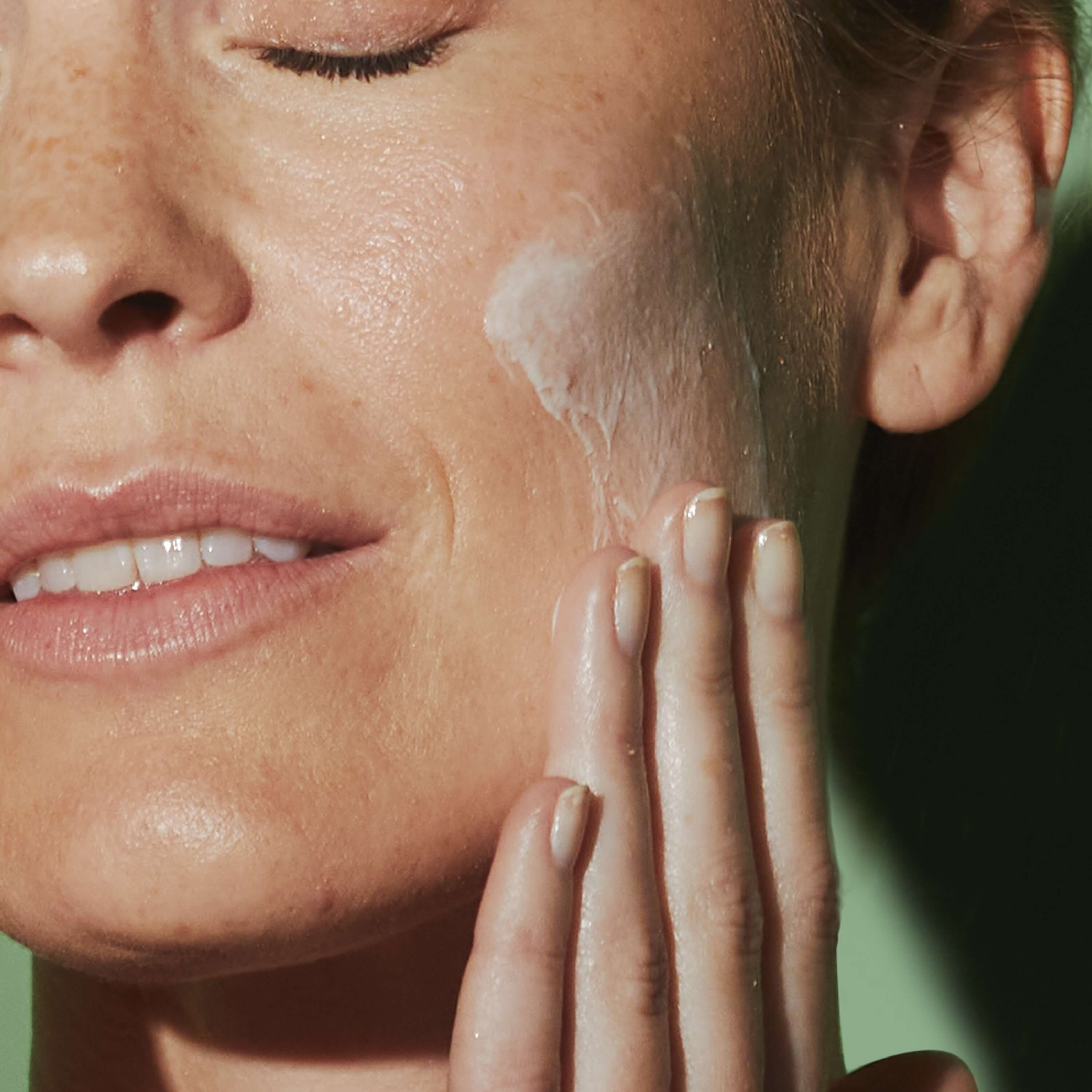 C-2 Believe Vitamin C Moisturizing Cream - Image 3