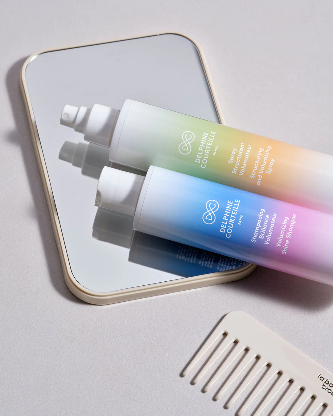 Volumizing Texturizing Spray - Image 3