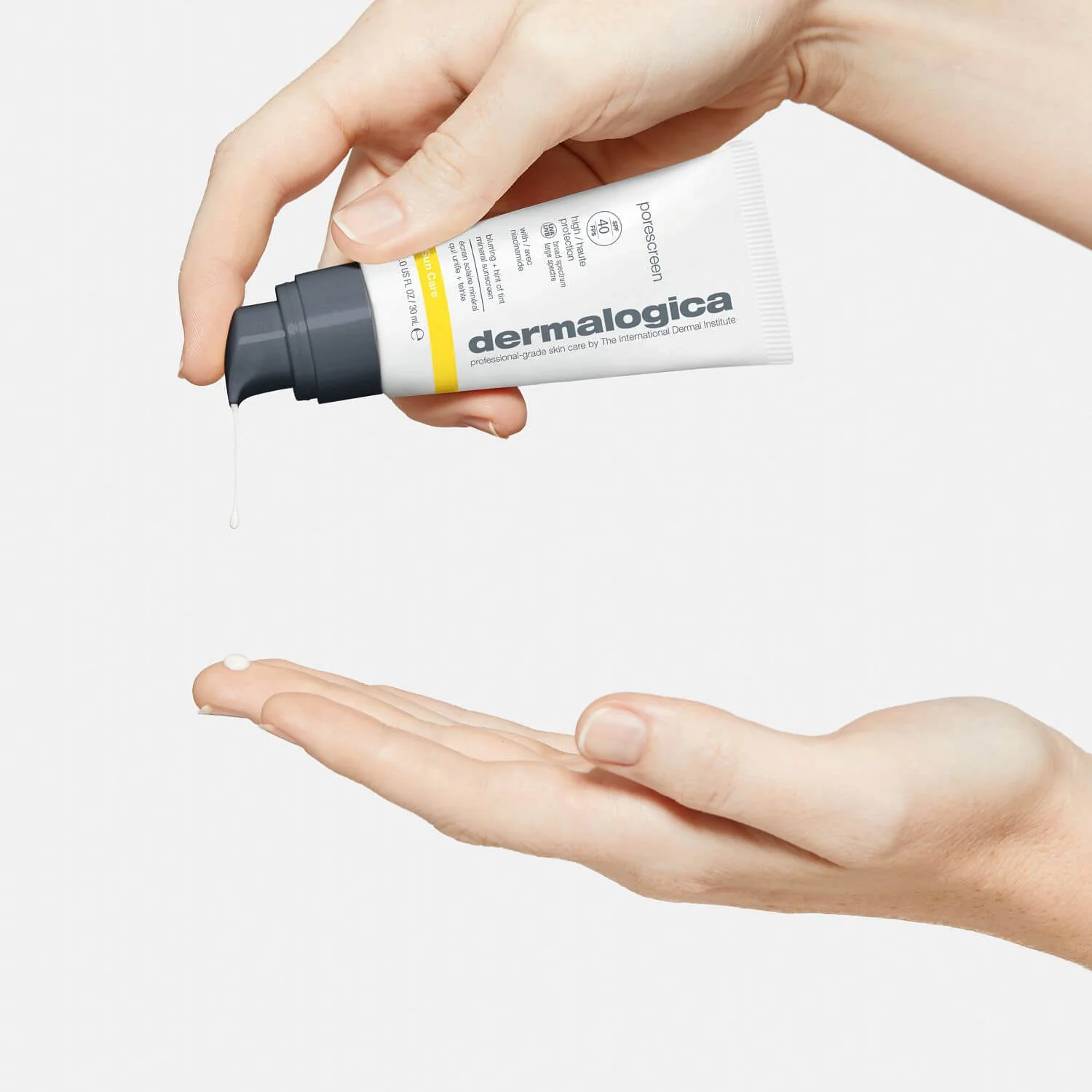 Porescreen SPF 40 Smoothing Foundation - Image 3