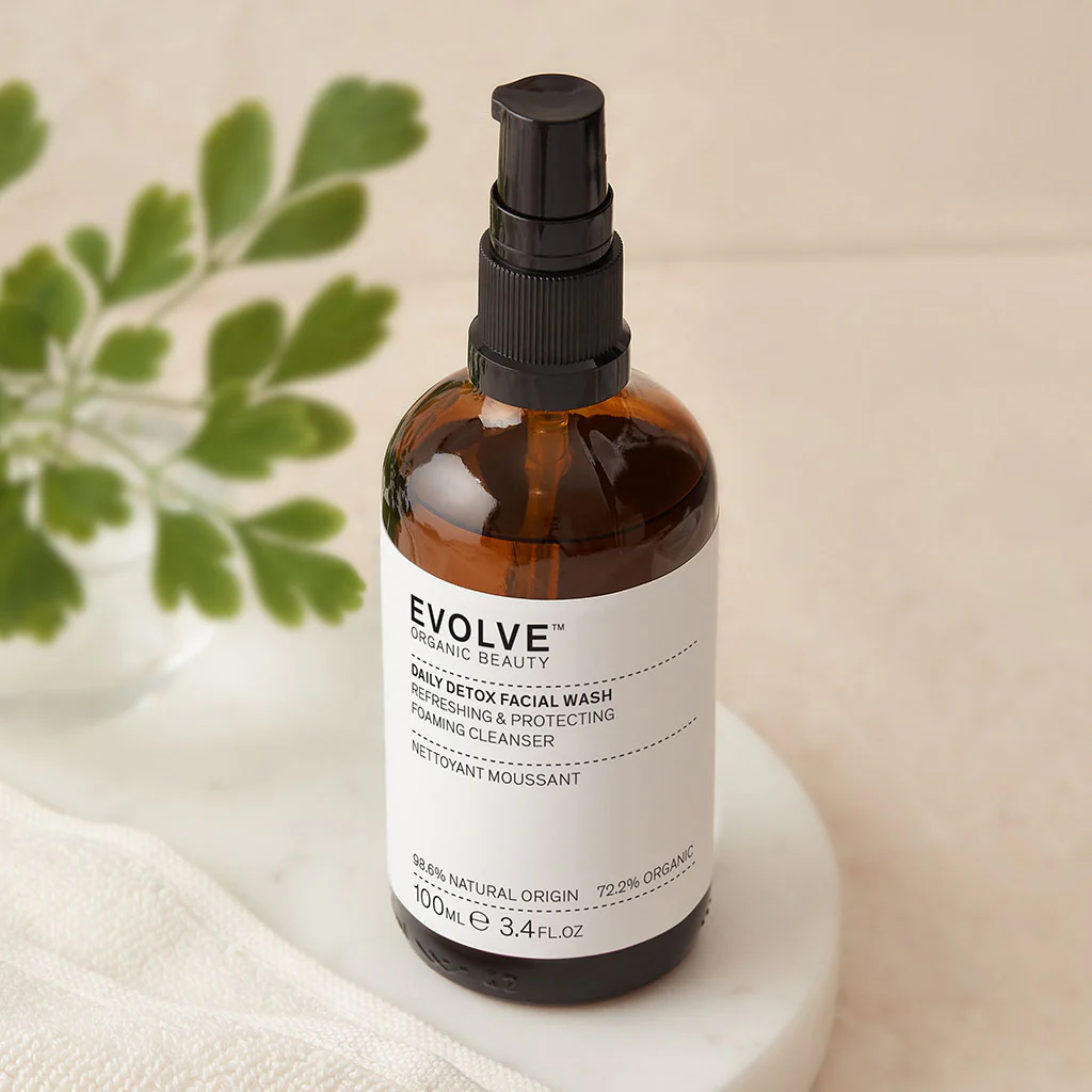 Daily Detox Facial Wash Cleansing Foam - Image 3