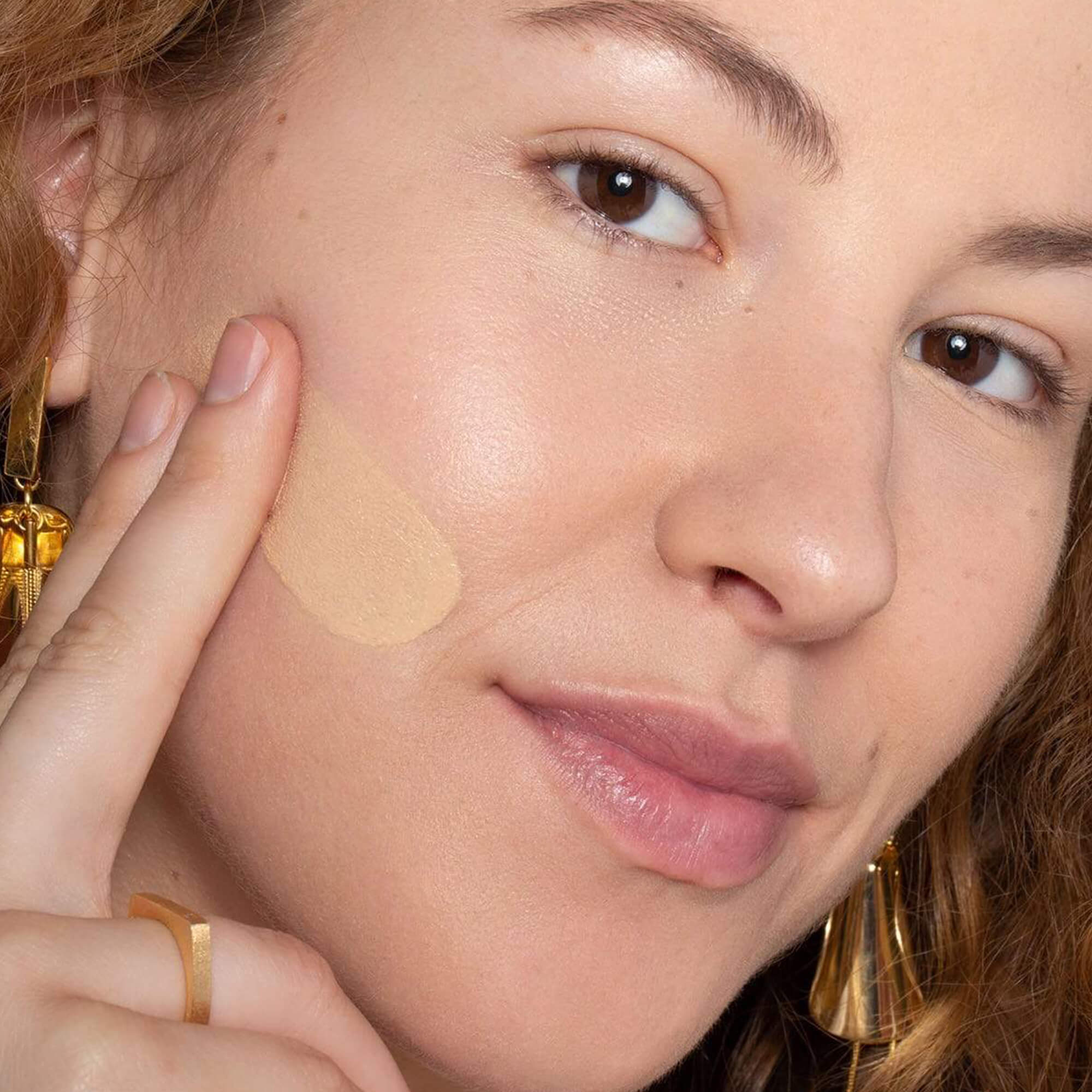True Skin Foundation Serum Foundation - Image 66