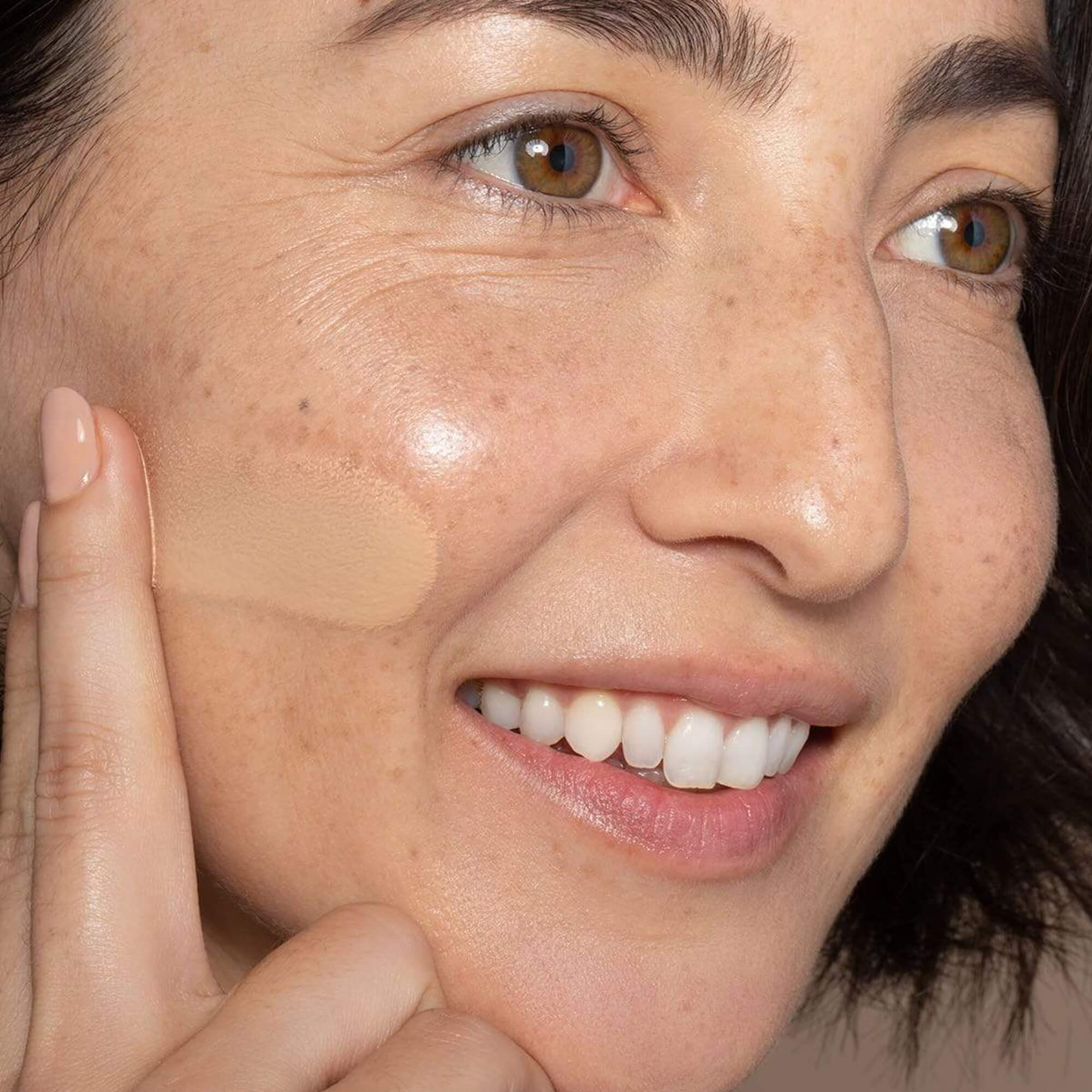 True Skin Foundation Serum Foundation - Image 70