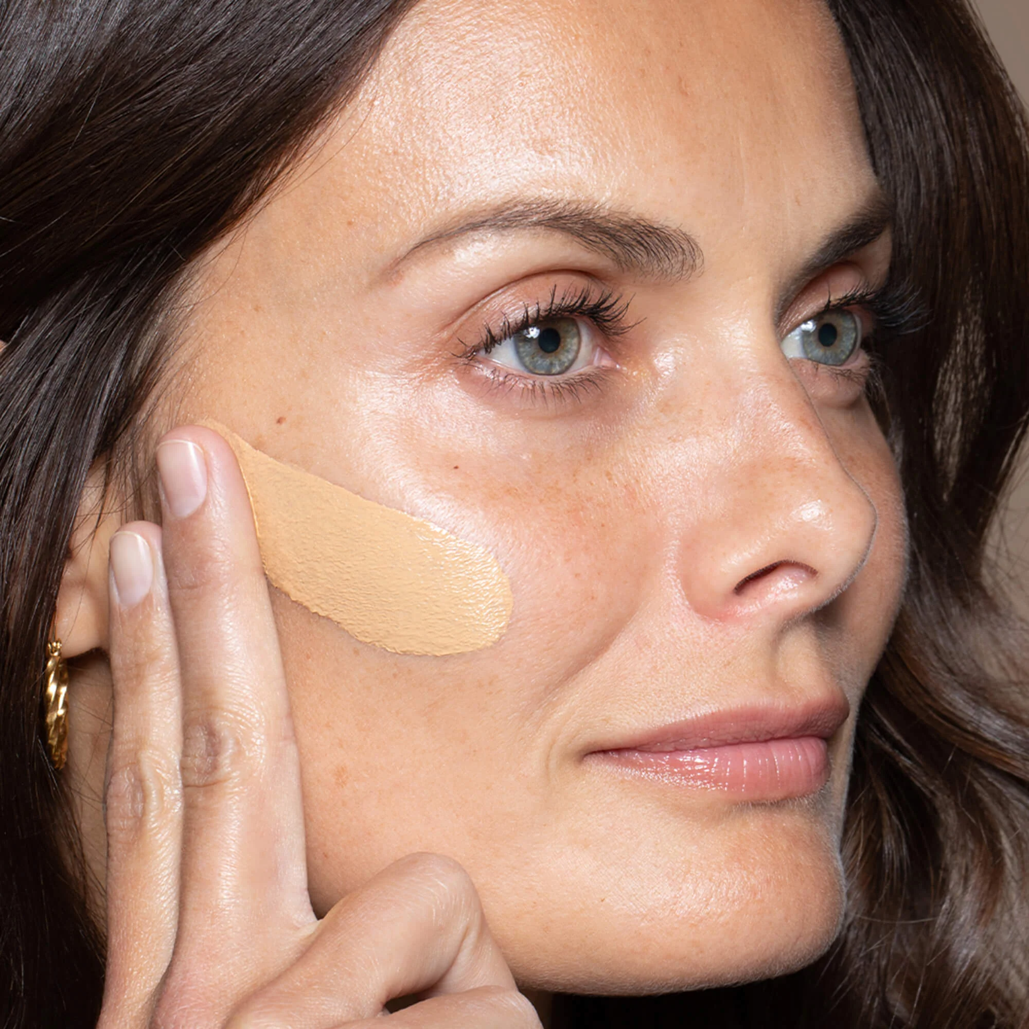 True Skin Foundation Serum Foundation - Image 73