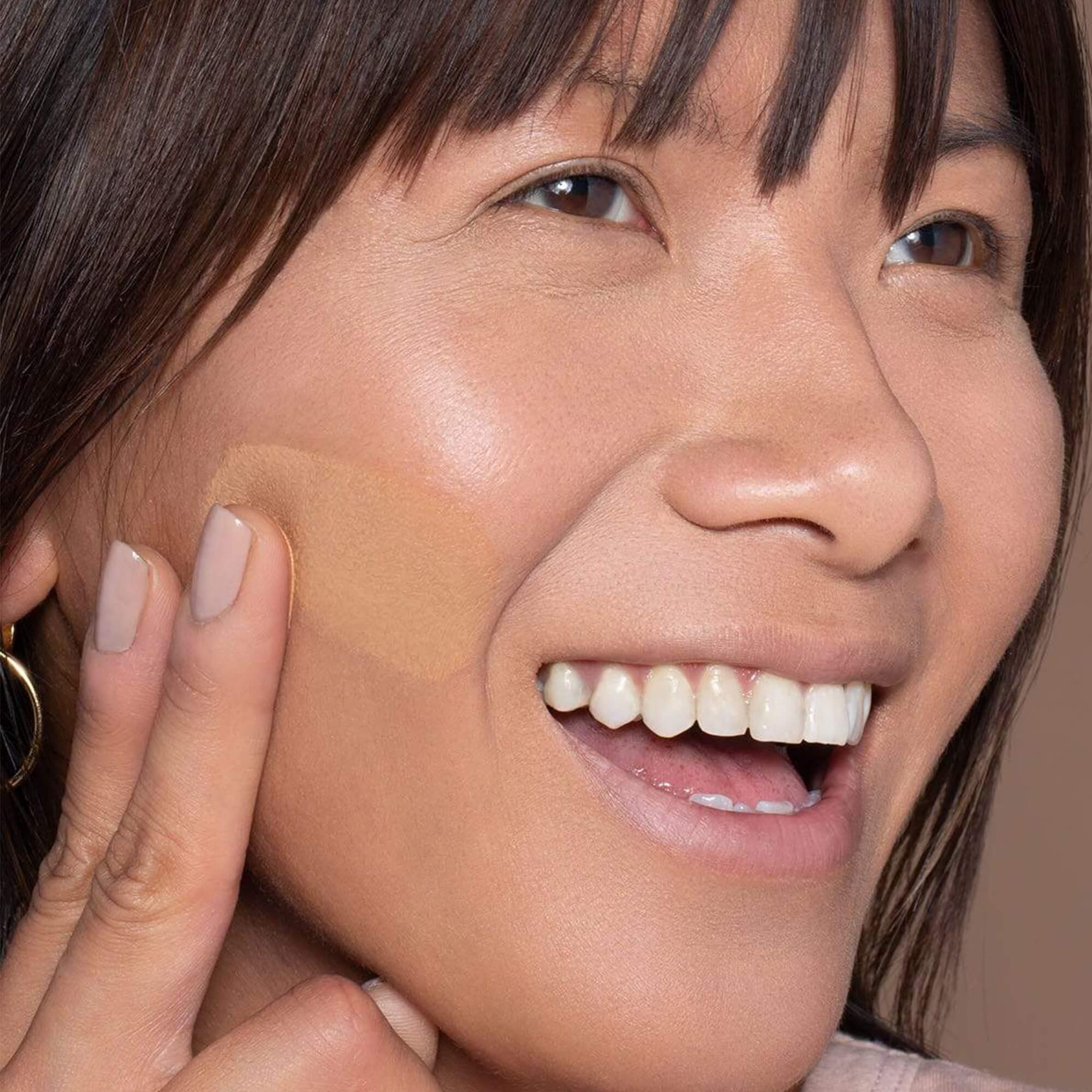 True Skin Foundation Serum Foundation - Image 81