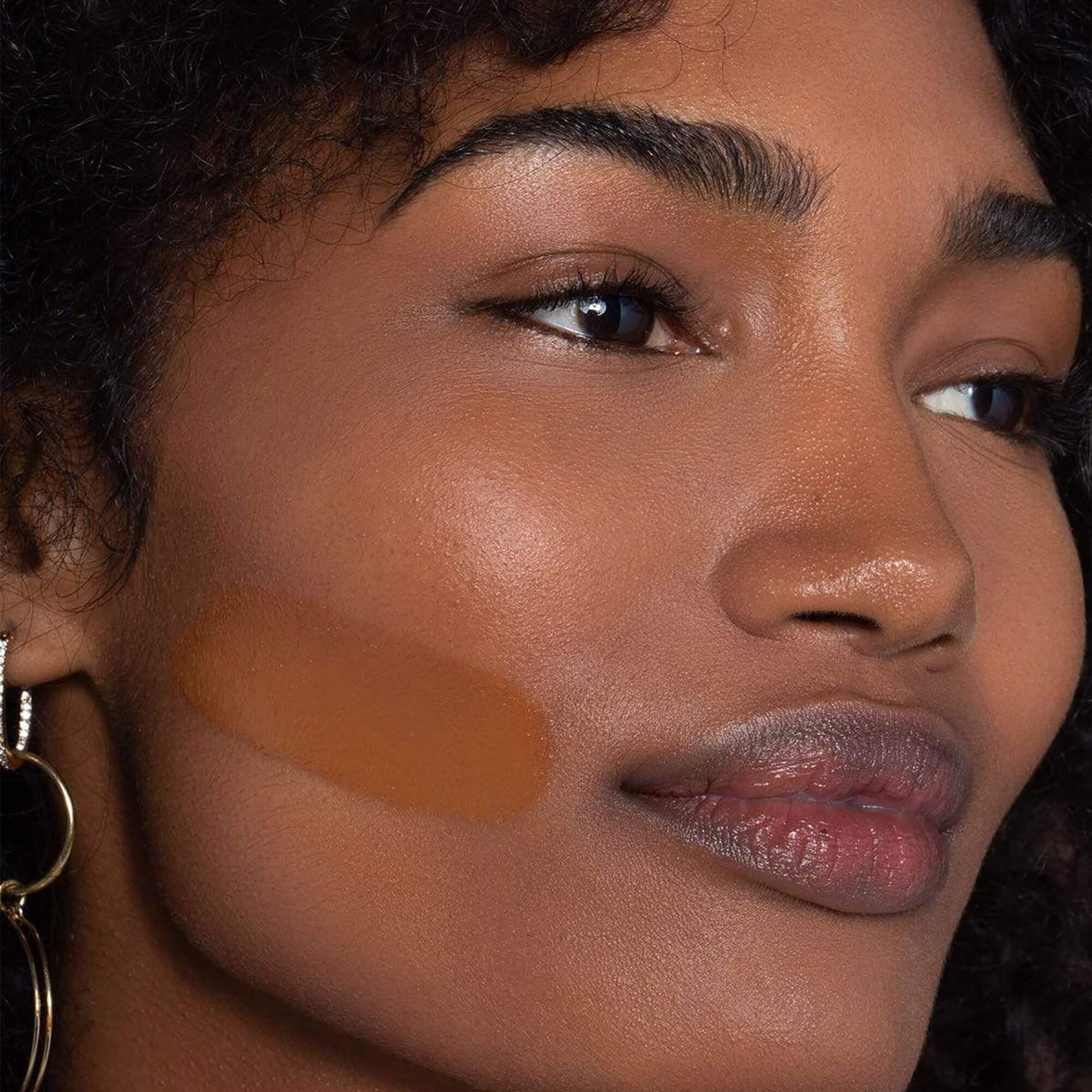 True Skin Foundation Serum Foundation - Image 87