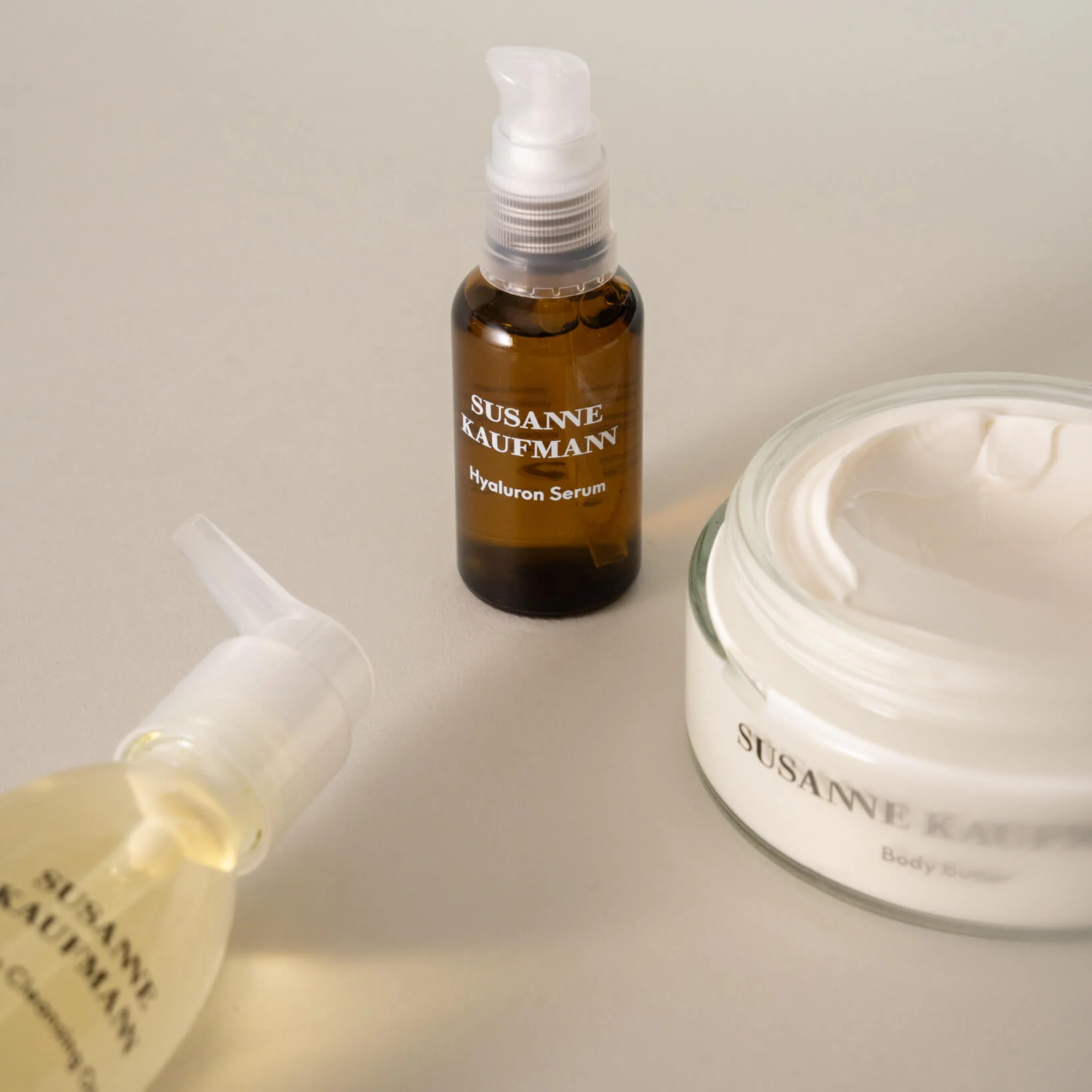 Hyaluron Serum Moisturizing Serum - Image 4