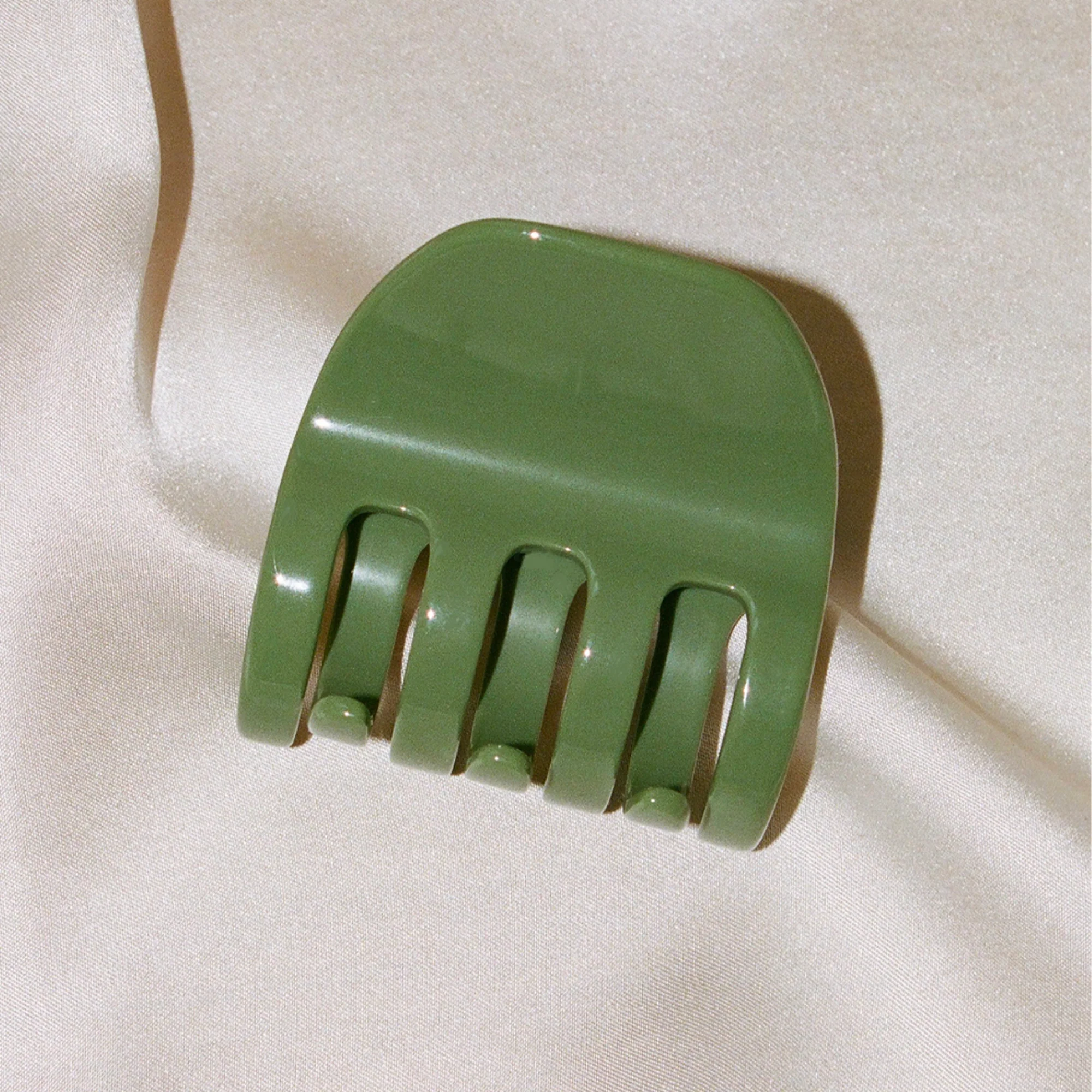 Nova Hair Clip - Image 20
