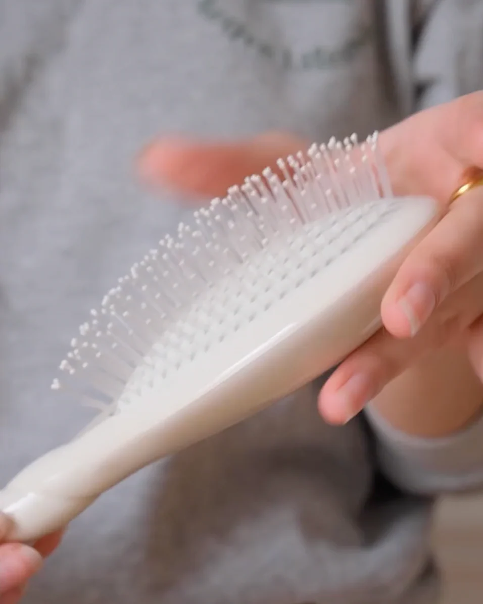 La Brosse N°04 la Miracle Dêmêlante et Massante - Image 7