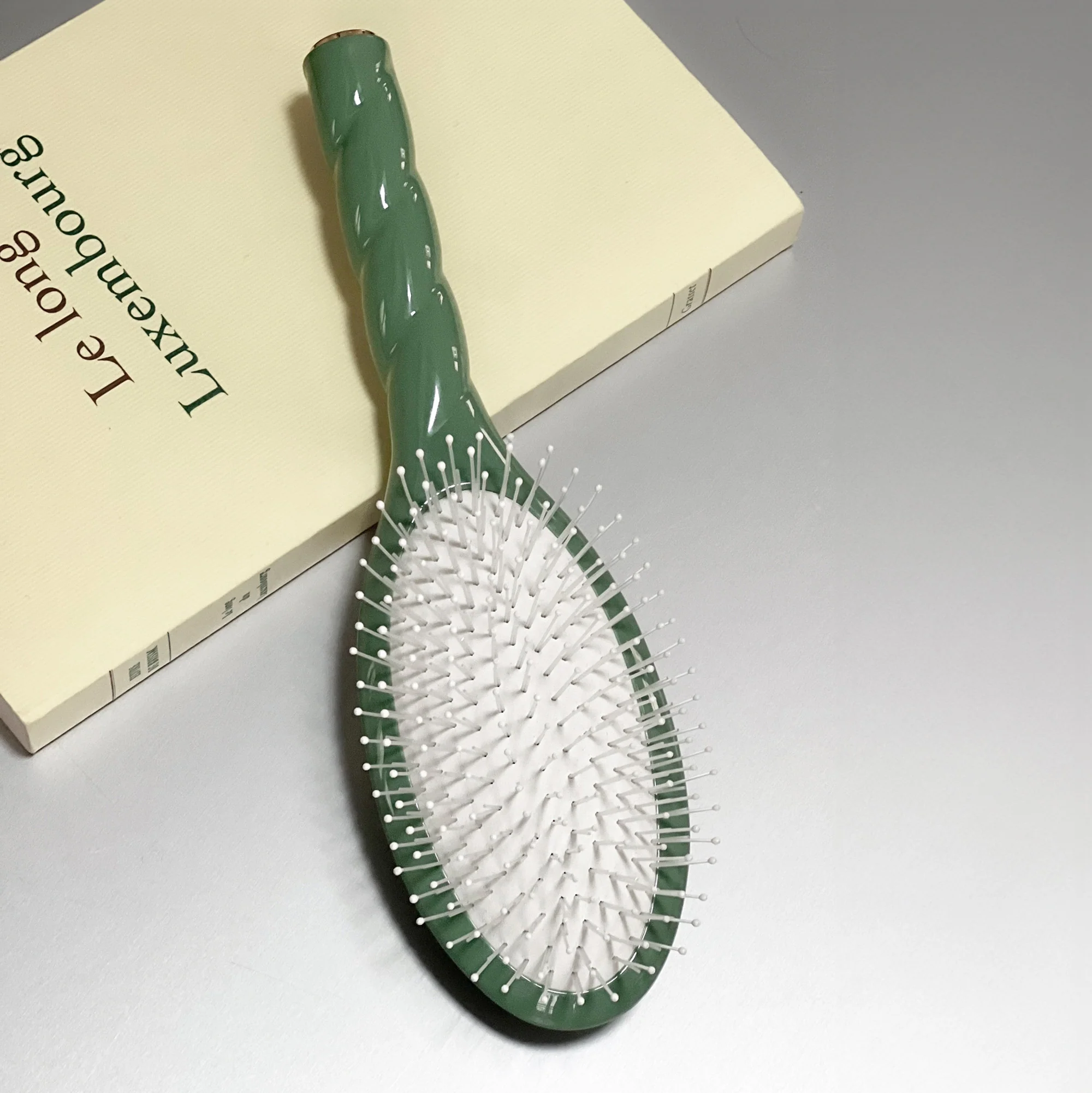 La Brosse N°04 la Miracle Dêmêlante et Massante - Image 8