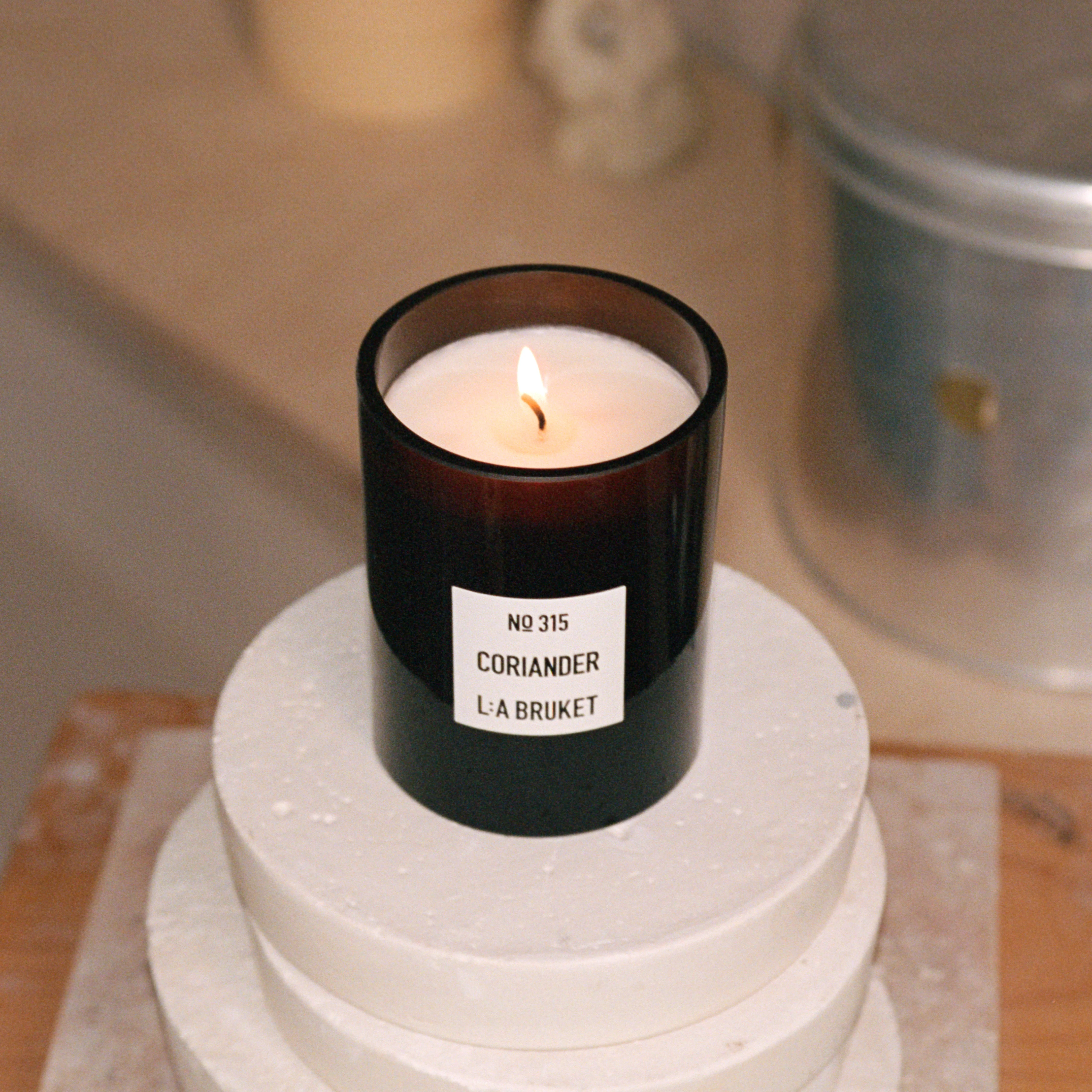 Coriander candle 315 - Image 2