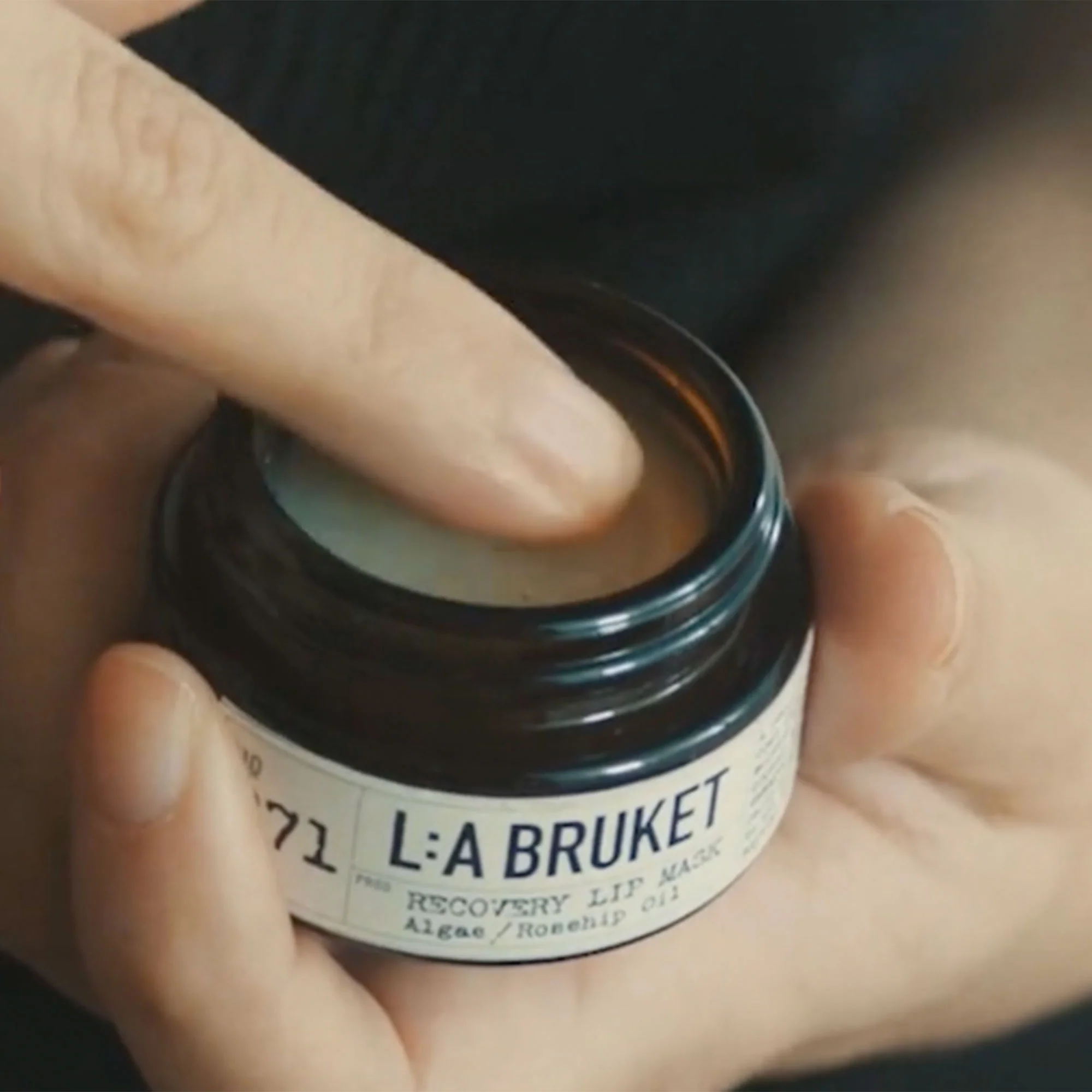 Recovery Lip Regenerating Mask 271 - Image 3