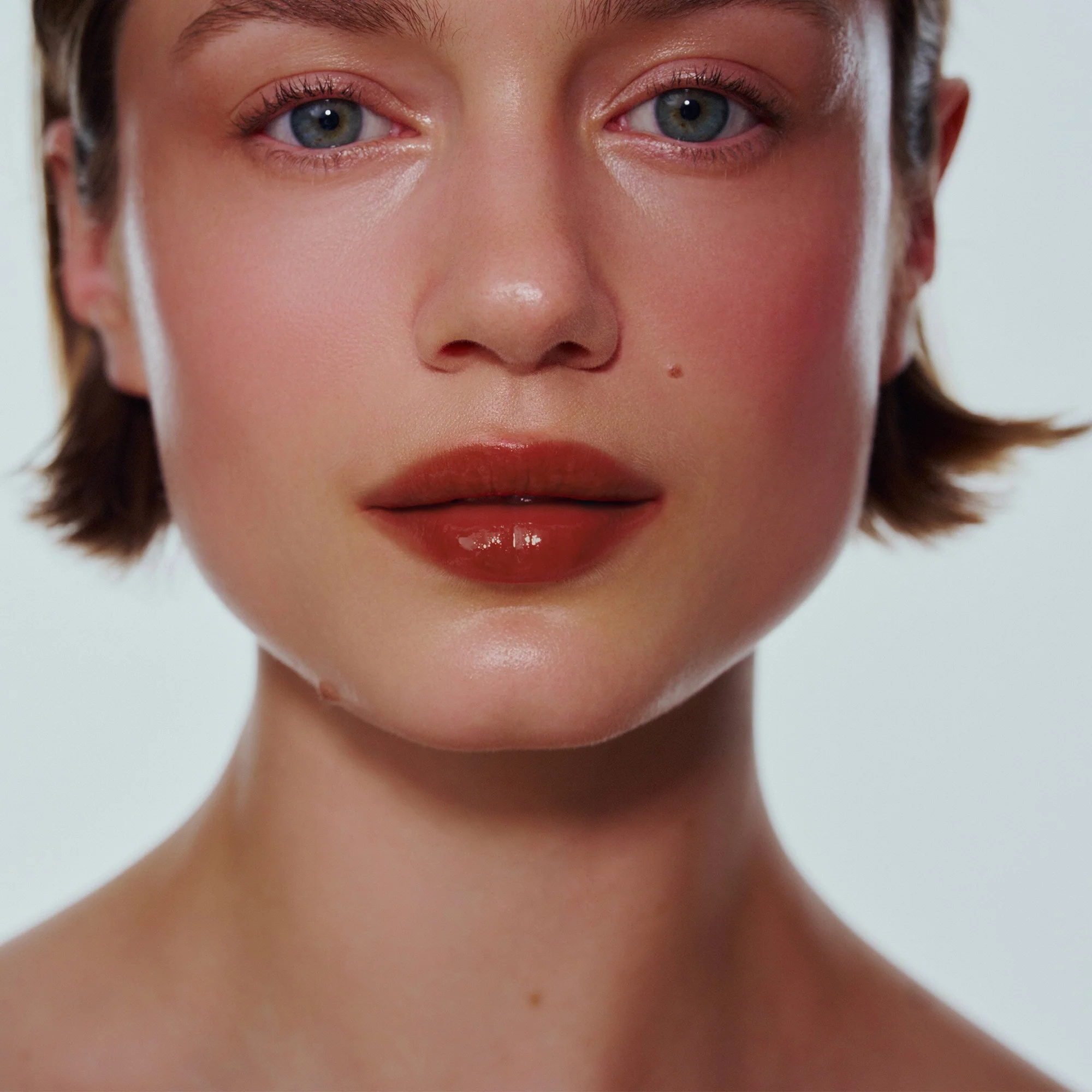 Tinted Lip Oil - Image 9