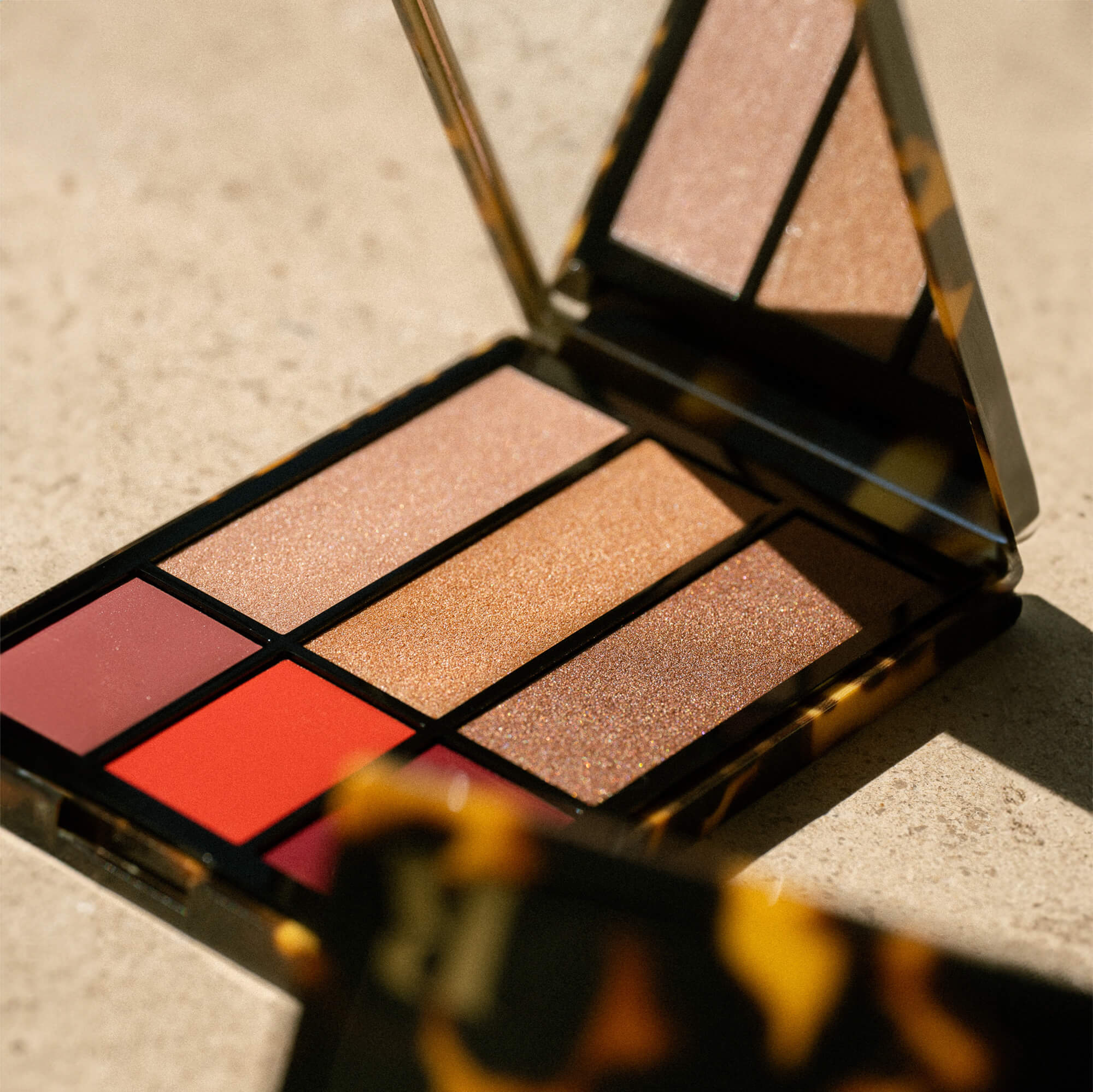 Face Palette: Blush and Highlighters - Image 5