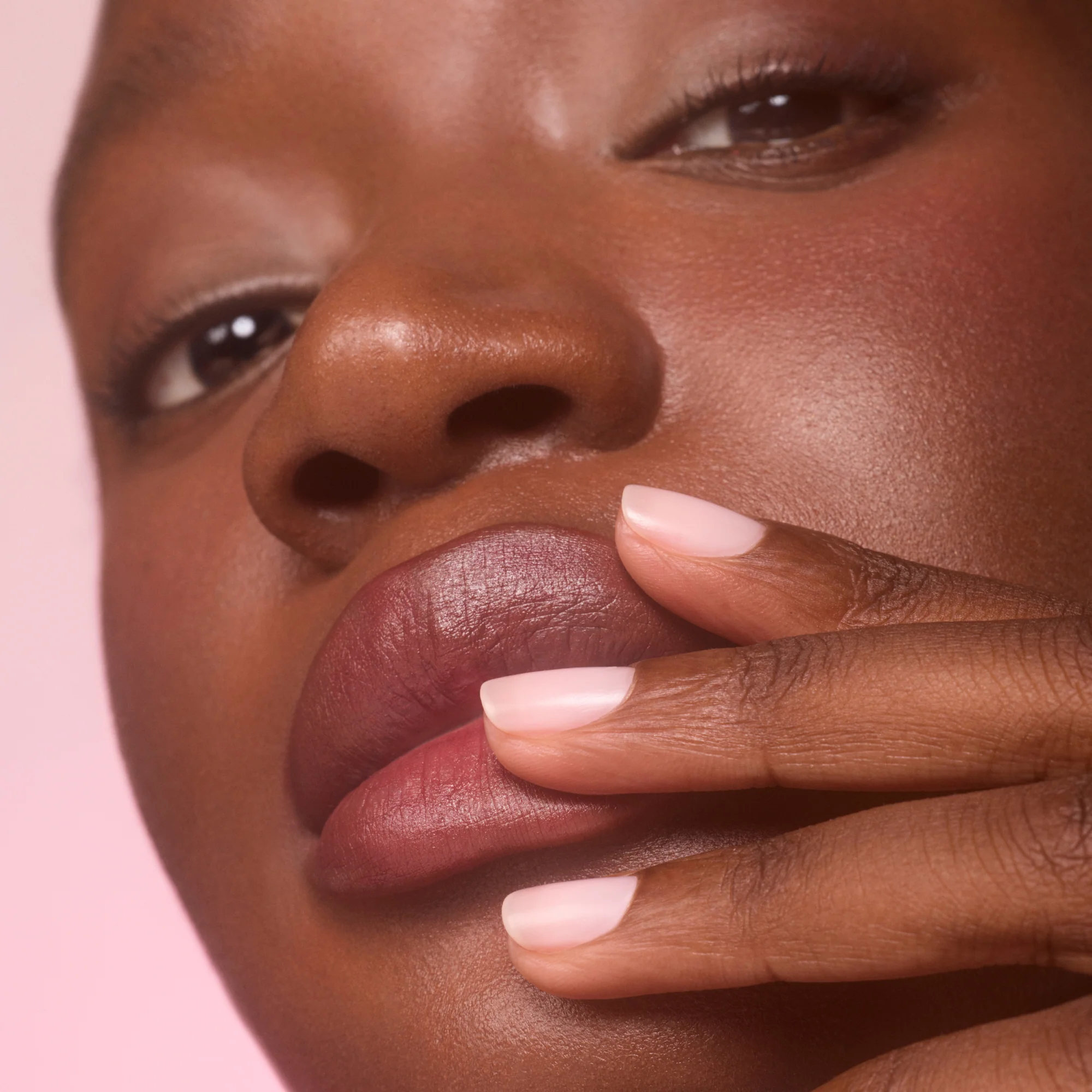 Active Blur Nail Care Polish - Image 3