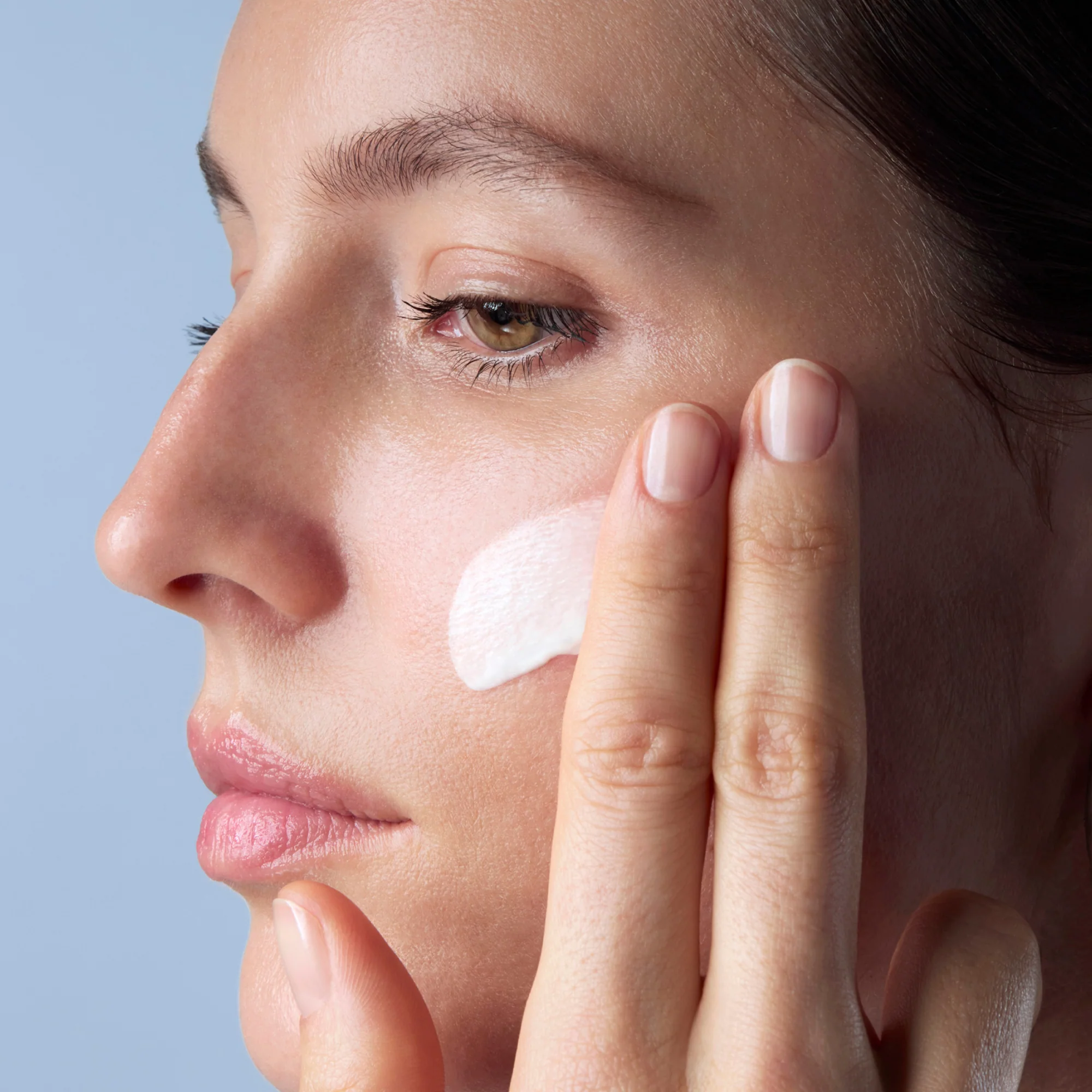 Everyday 50 Face Fluid SPF 50 - Image 3