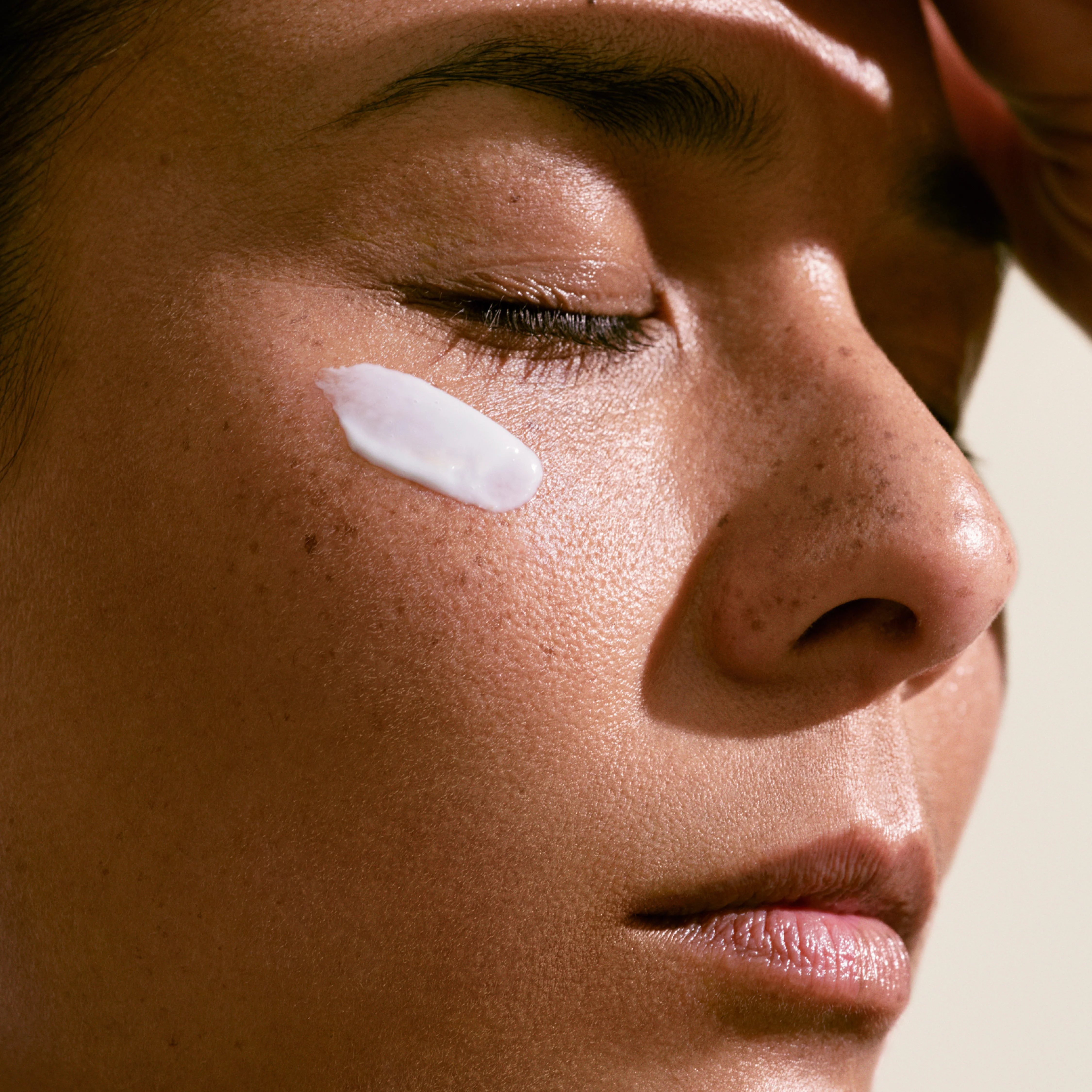 Revitalizing Eye Concentrate - Image 2