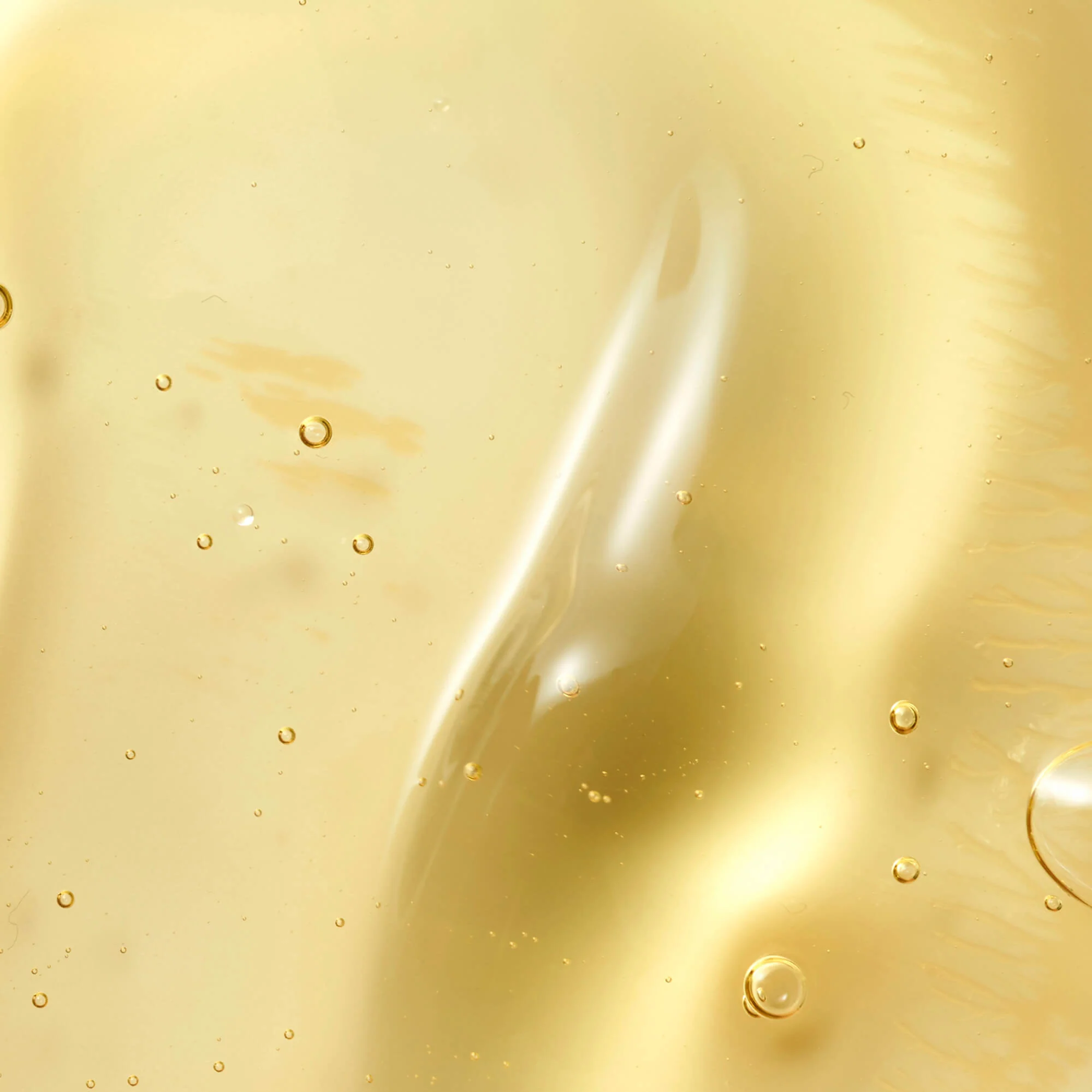Nourishing Oil Cleanser - Image 3