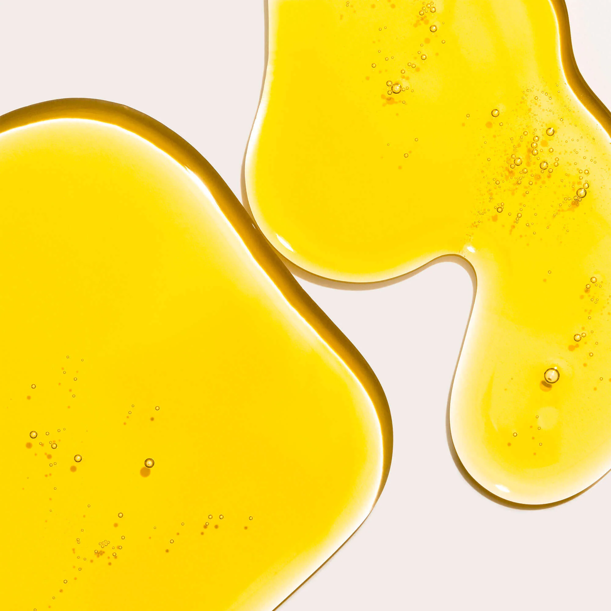C-Glow Hydra Firm Oil Radiance Body Oil - Image 2