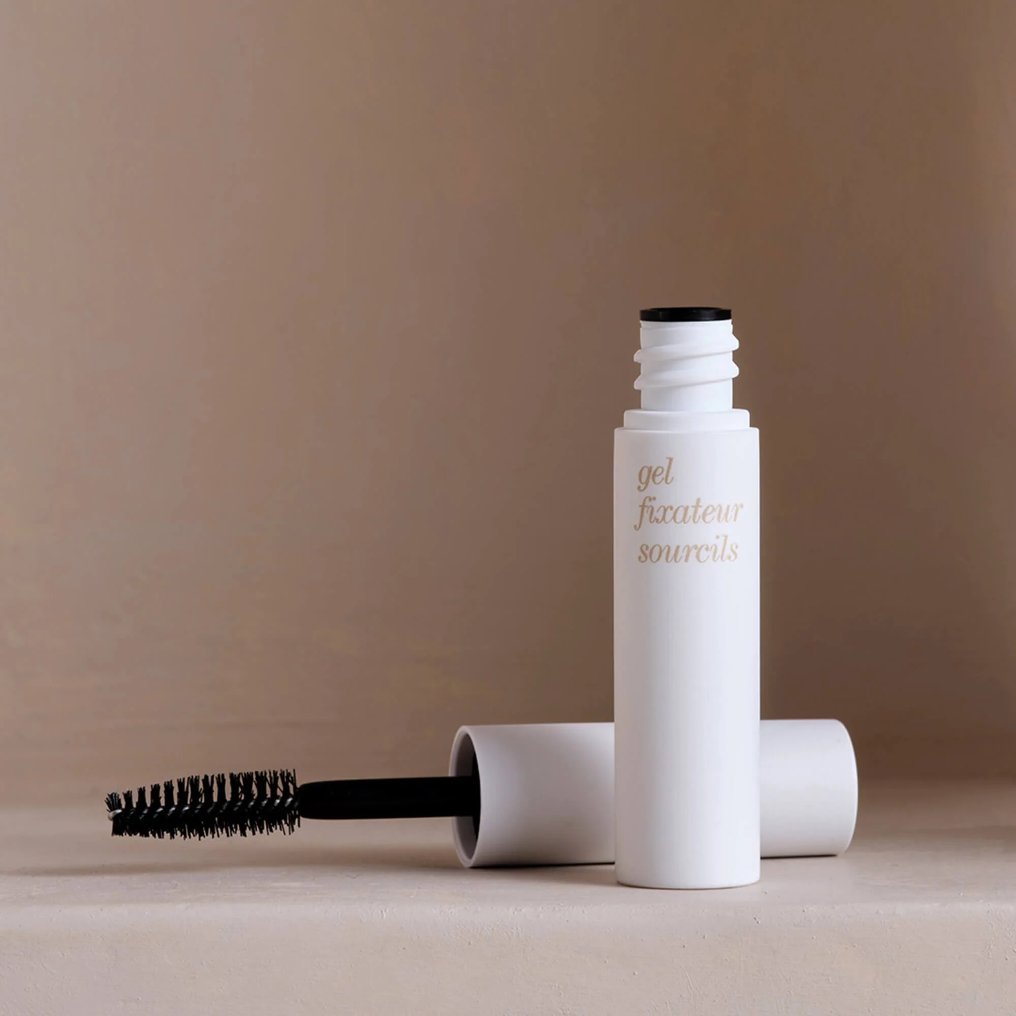 Eyebrow Fixing Gel - Image 5