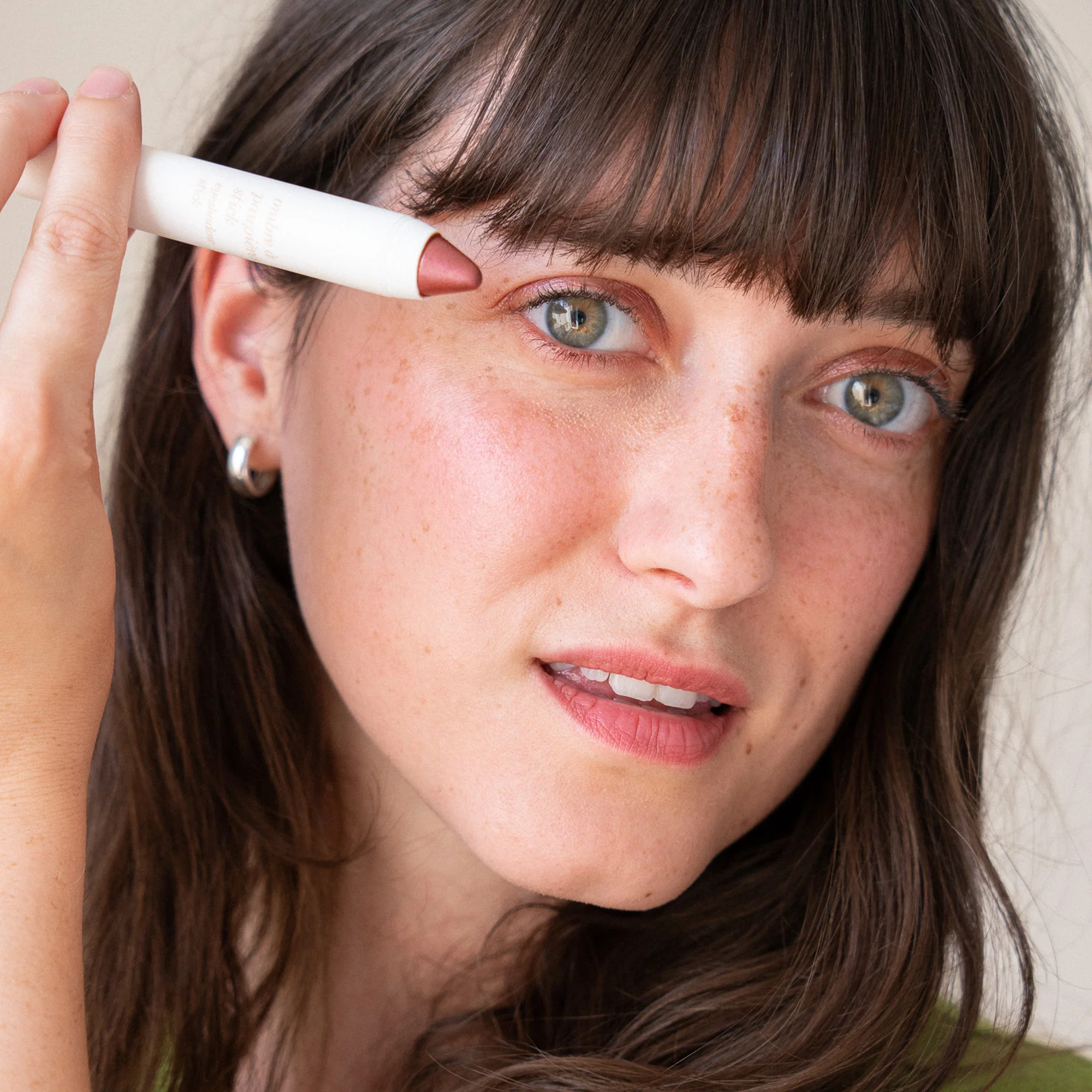 Eyeshadow Stick - Image 14