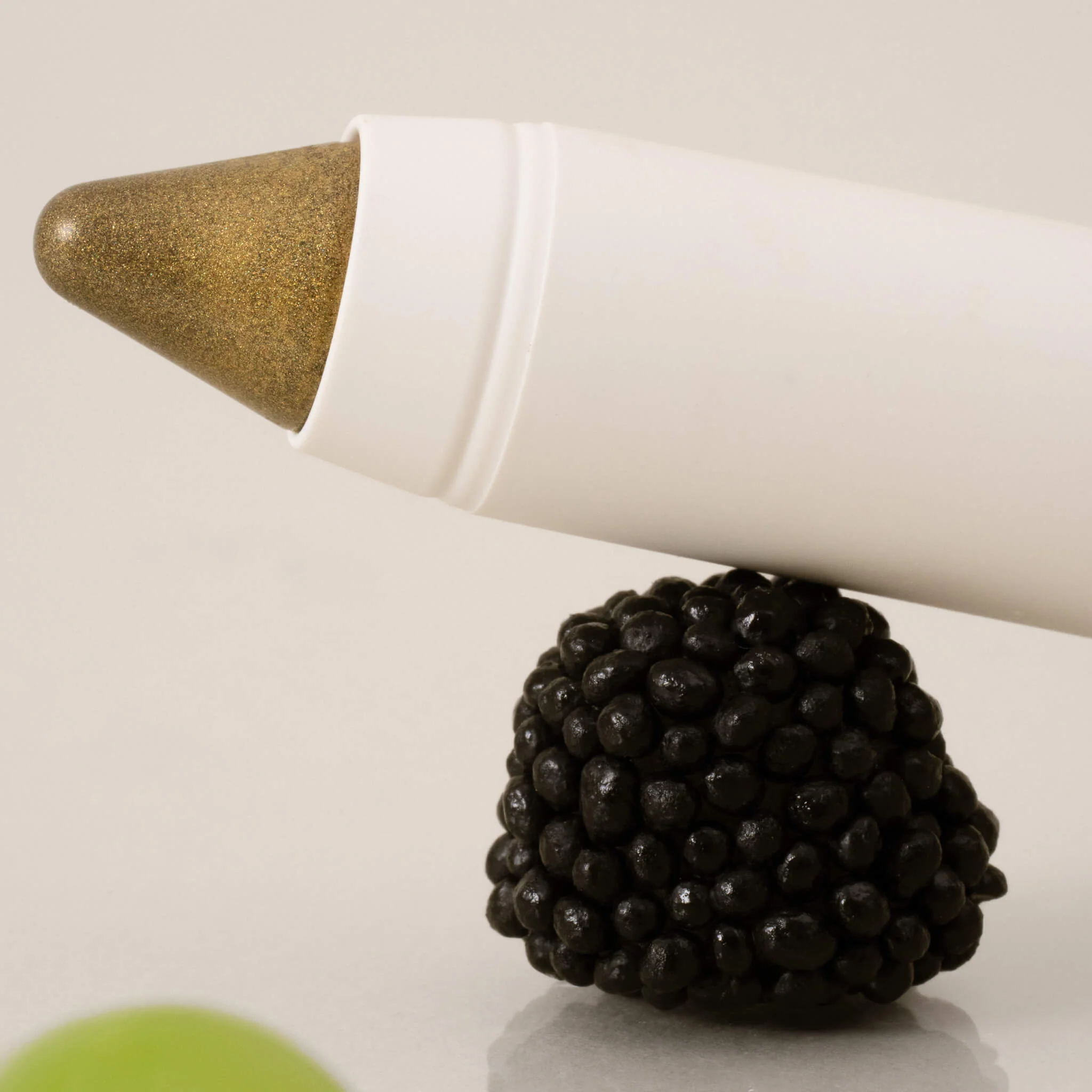 Eyeshadow Stick - Image 24