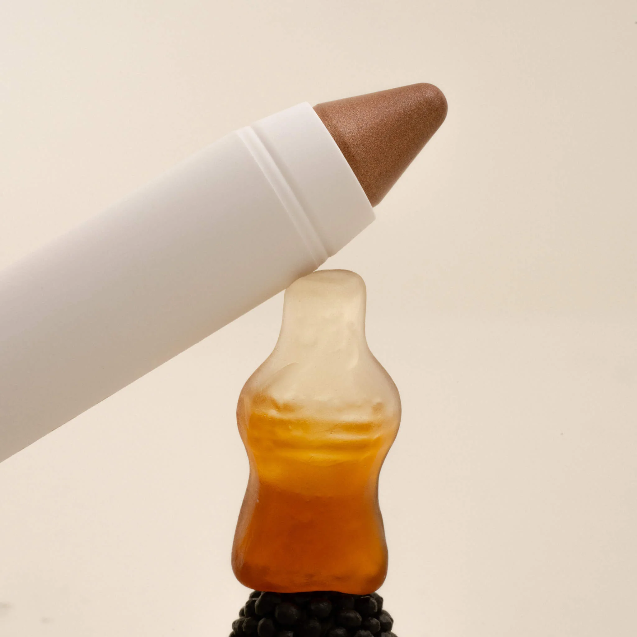 Eyeshadow Stick - Image 25
