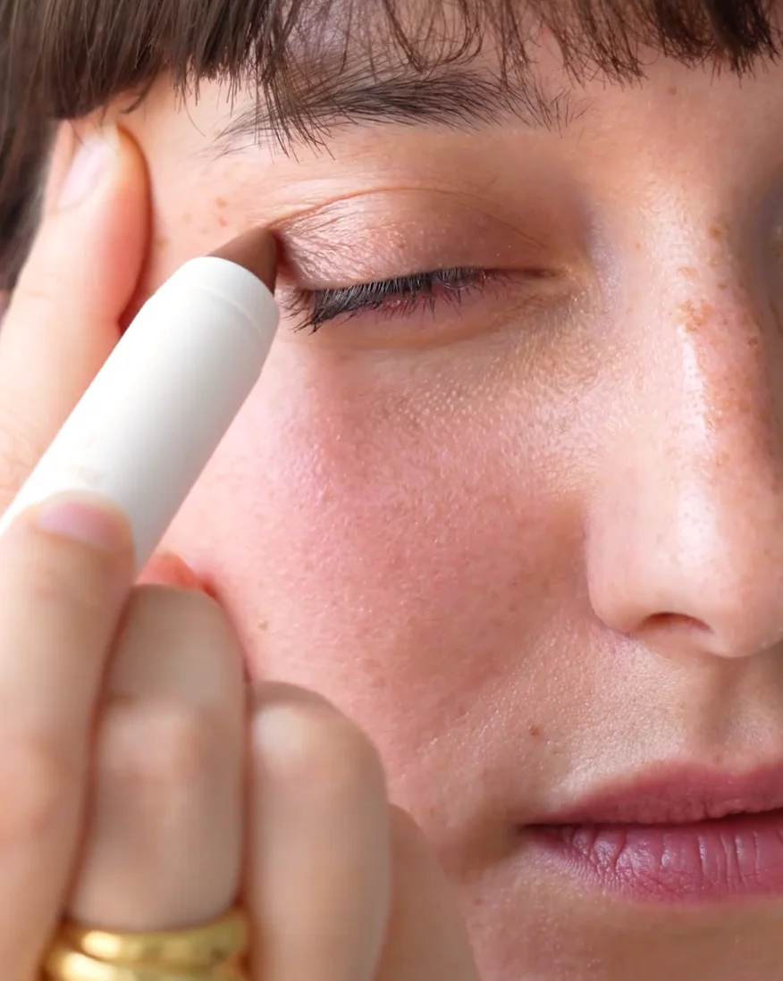 Eyeshadow Stick - Image 37