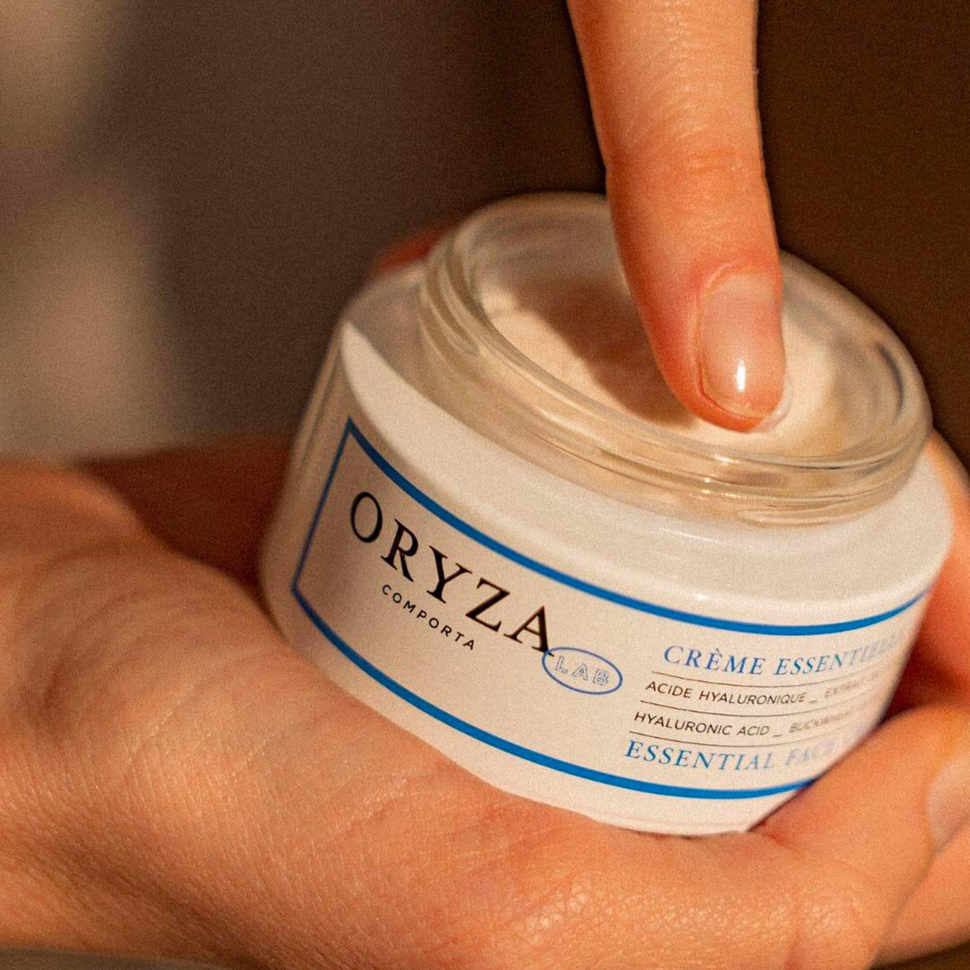 Essential Moisturizing Face Cream - Image 4