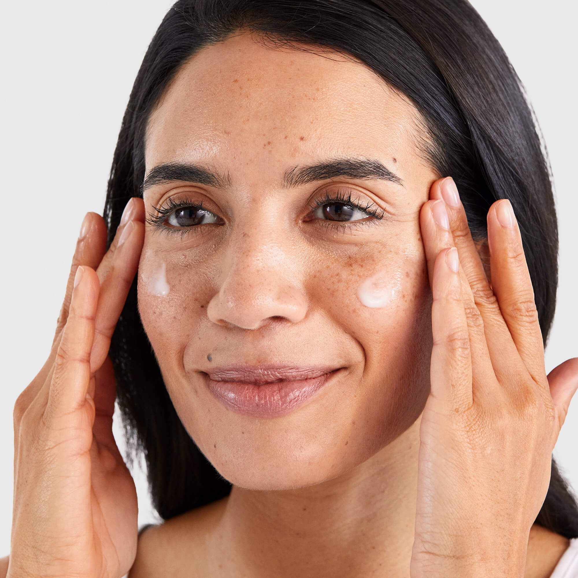 Fade Forward Anti-Spot Serum - Image 3