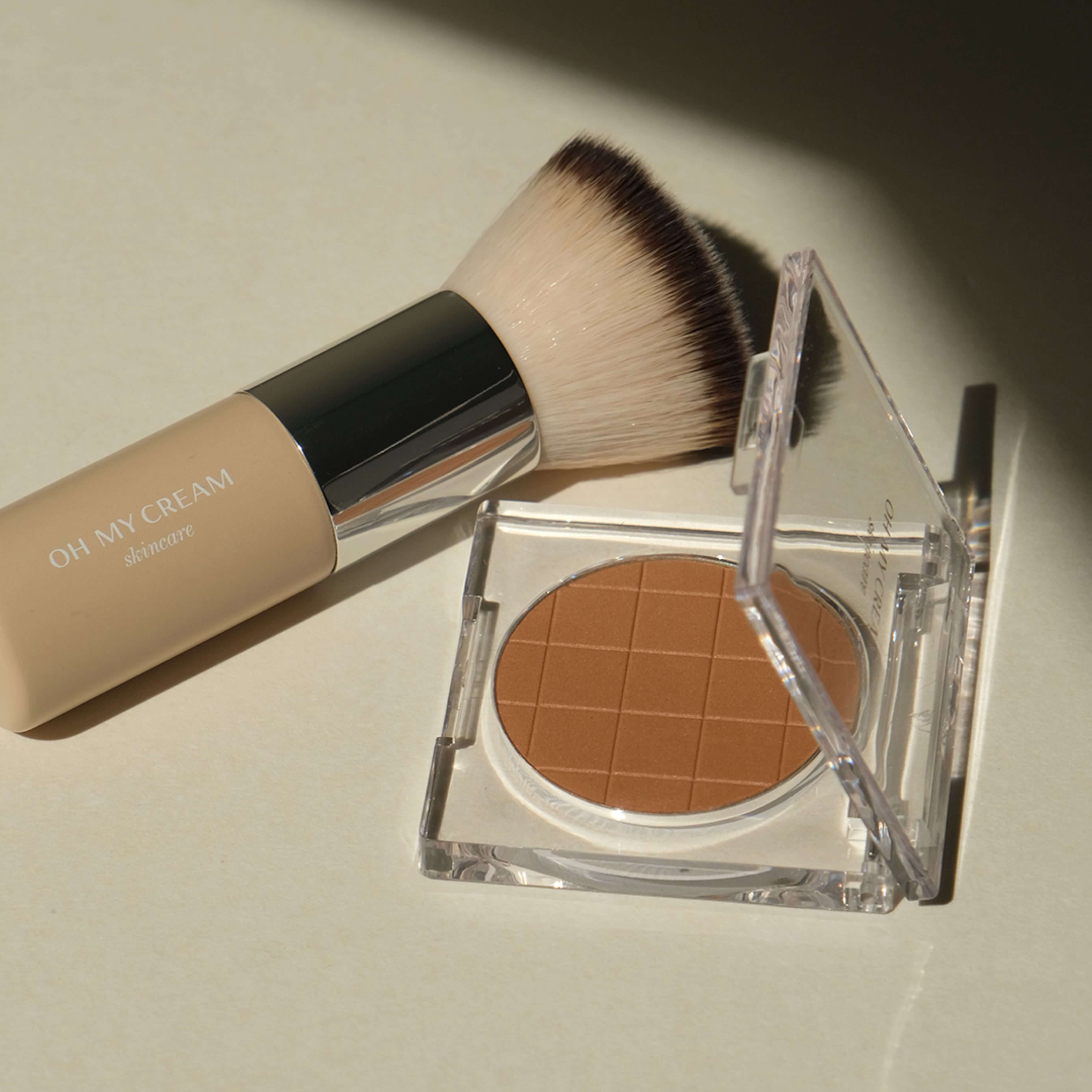 Foundation Brush - Image 3