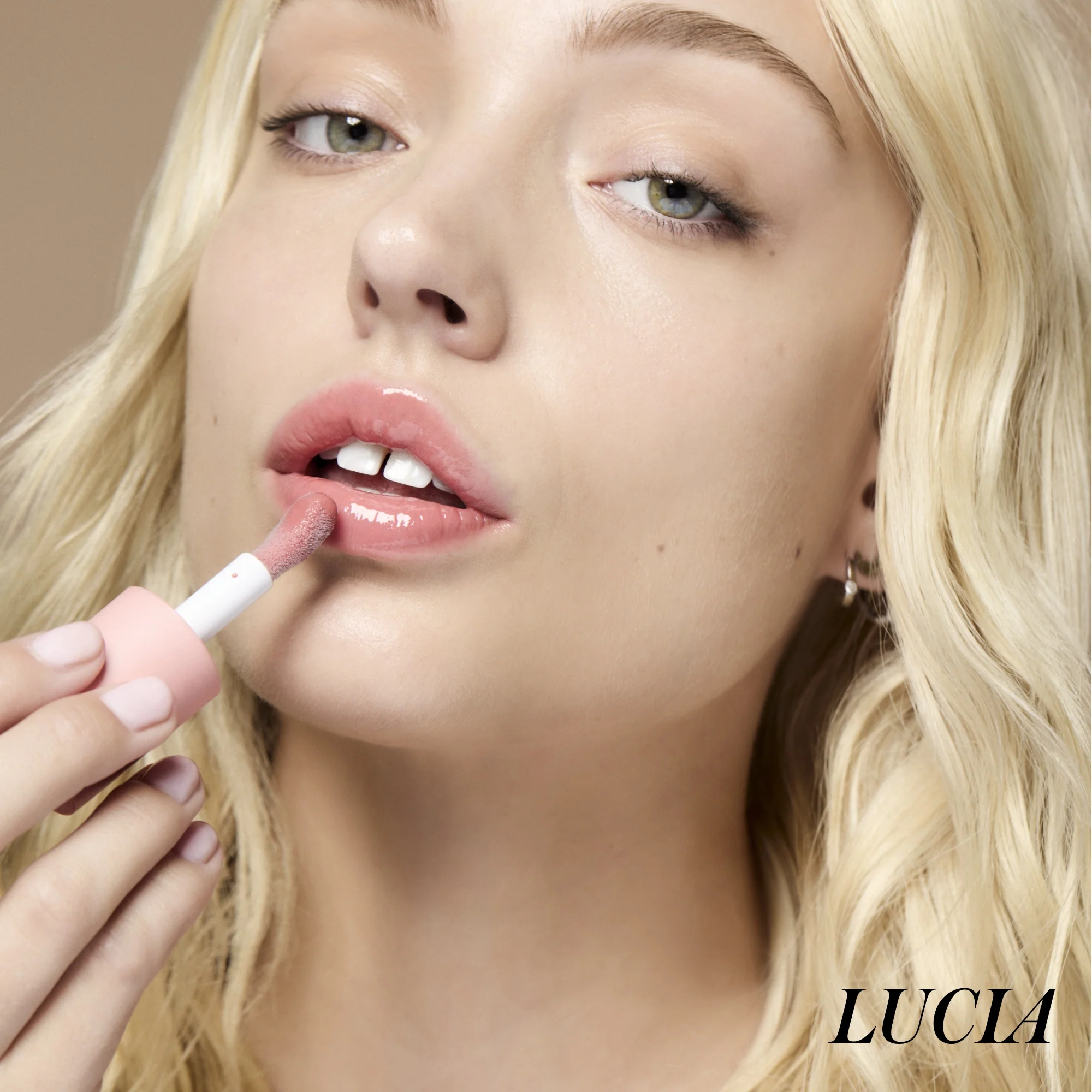 Legendary Lip Oil - Image 12
