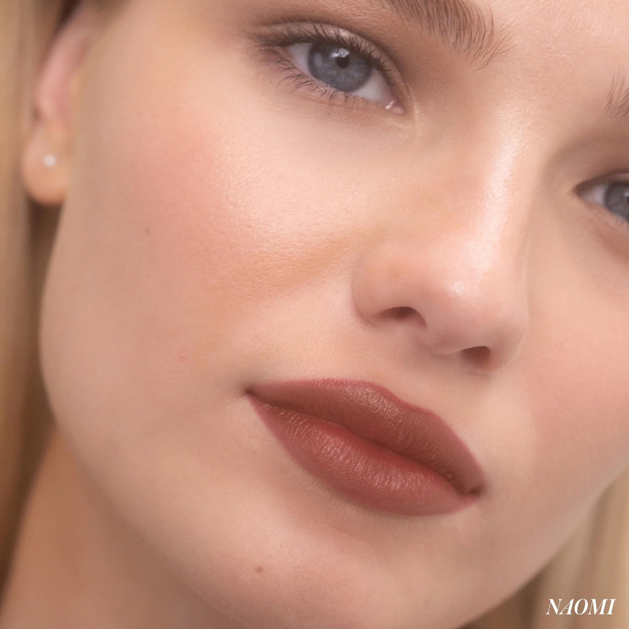 Legendary Serum Lipstick Lipstick - Image 20