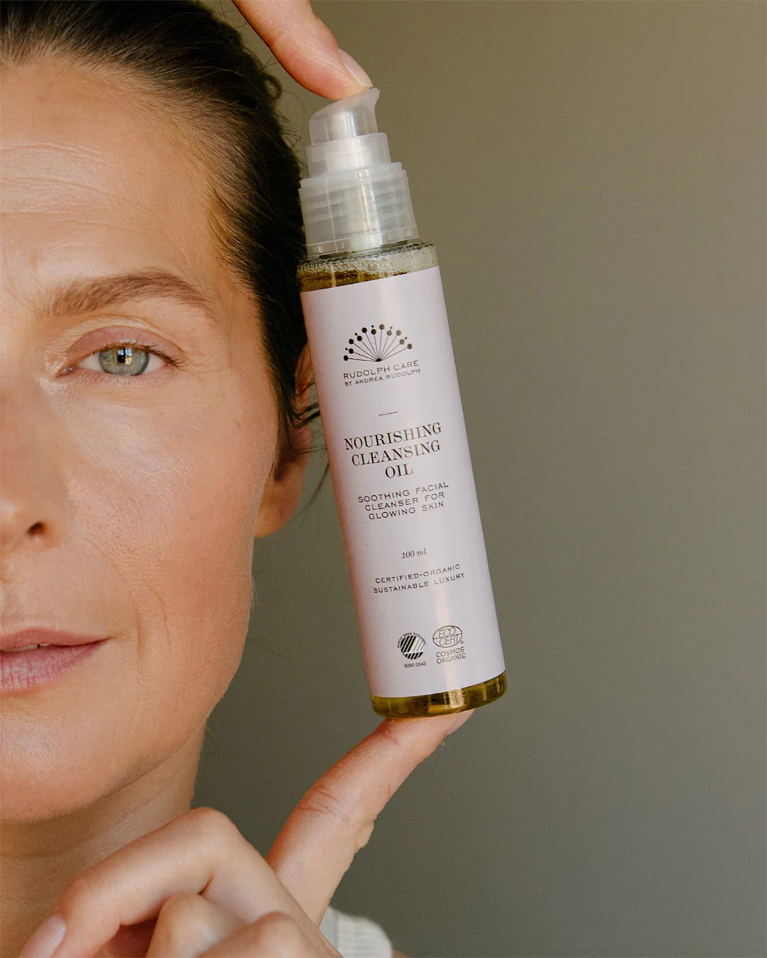 Nourishing Cleansing Oil - Image 3