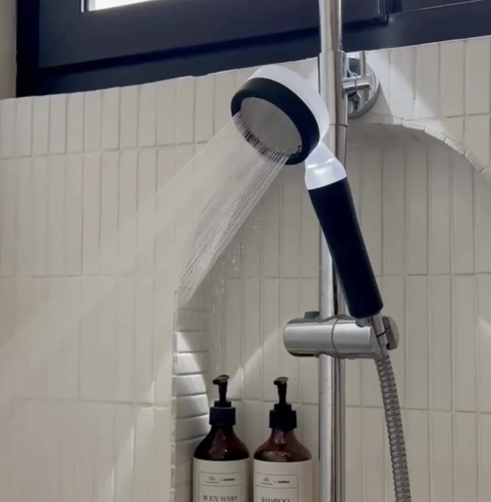Showerhead with Filter - Image 9