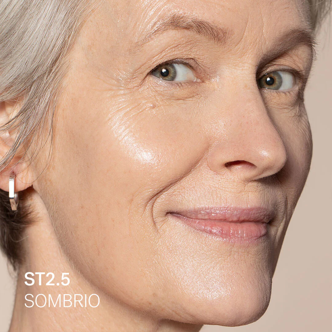 Super Serum Skin Tint SPF 30 Lightweight Foundation - Image 65