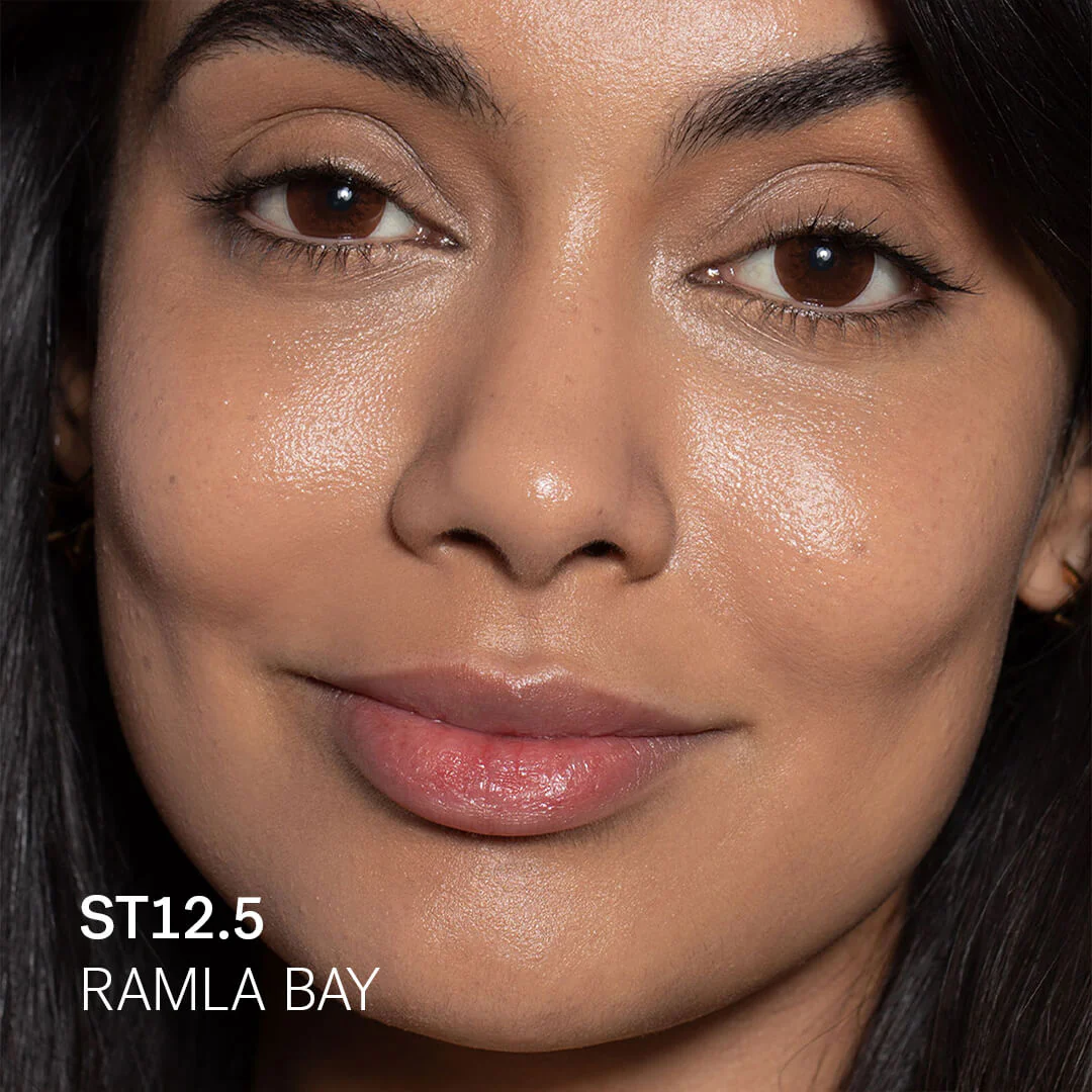 Super Serum Skin Tint SPF 30 Lightweight Foundation - Image 79