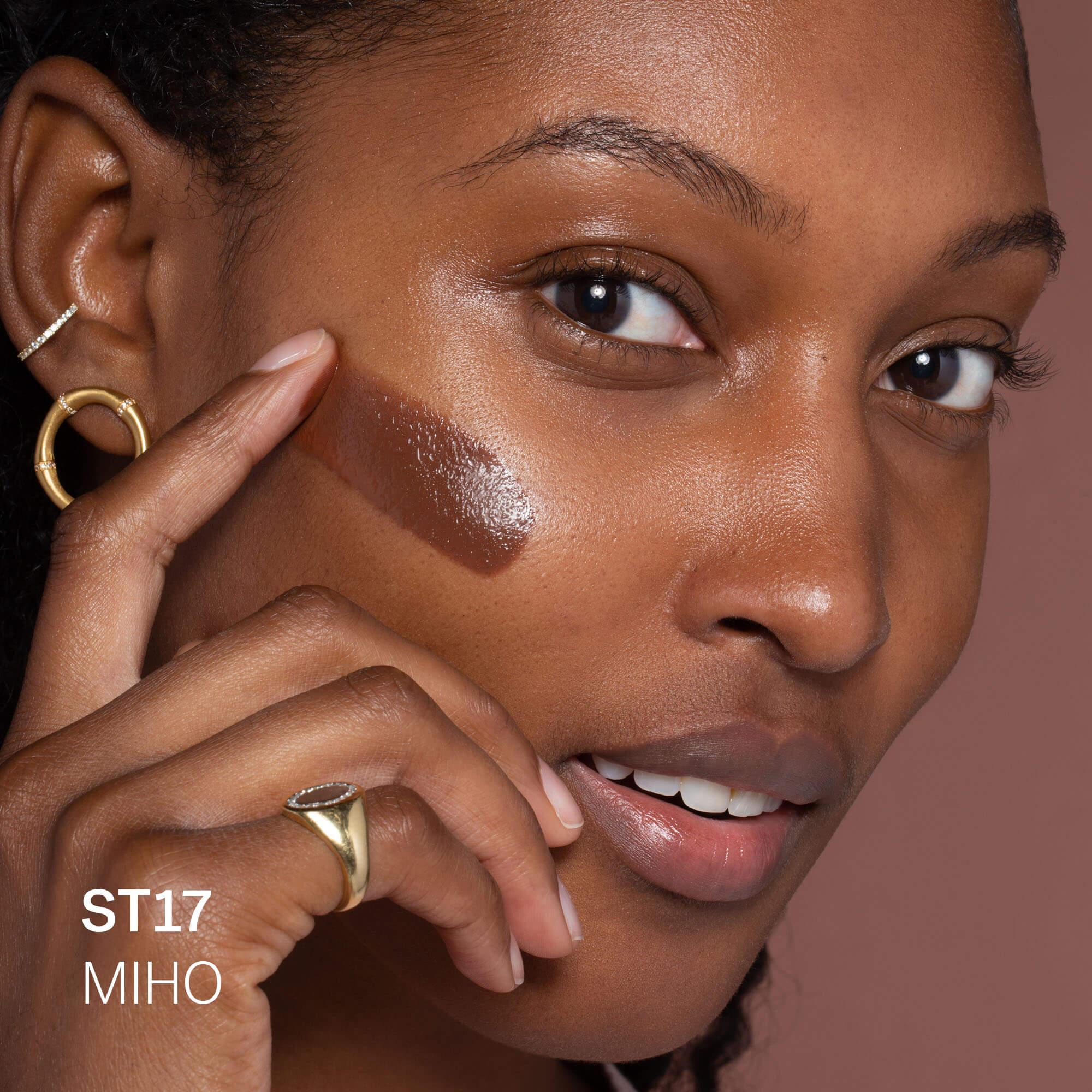 Super Serum Skin Tint SPF 30 Lightweight Foundation - Image 90