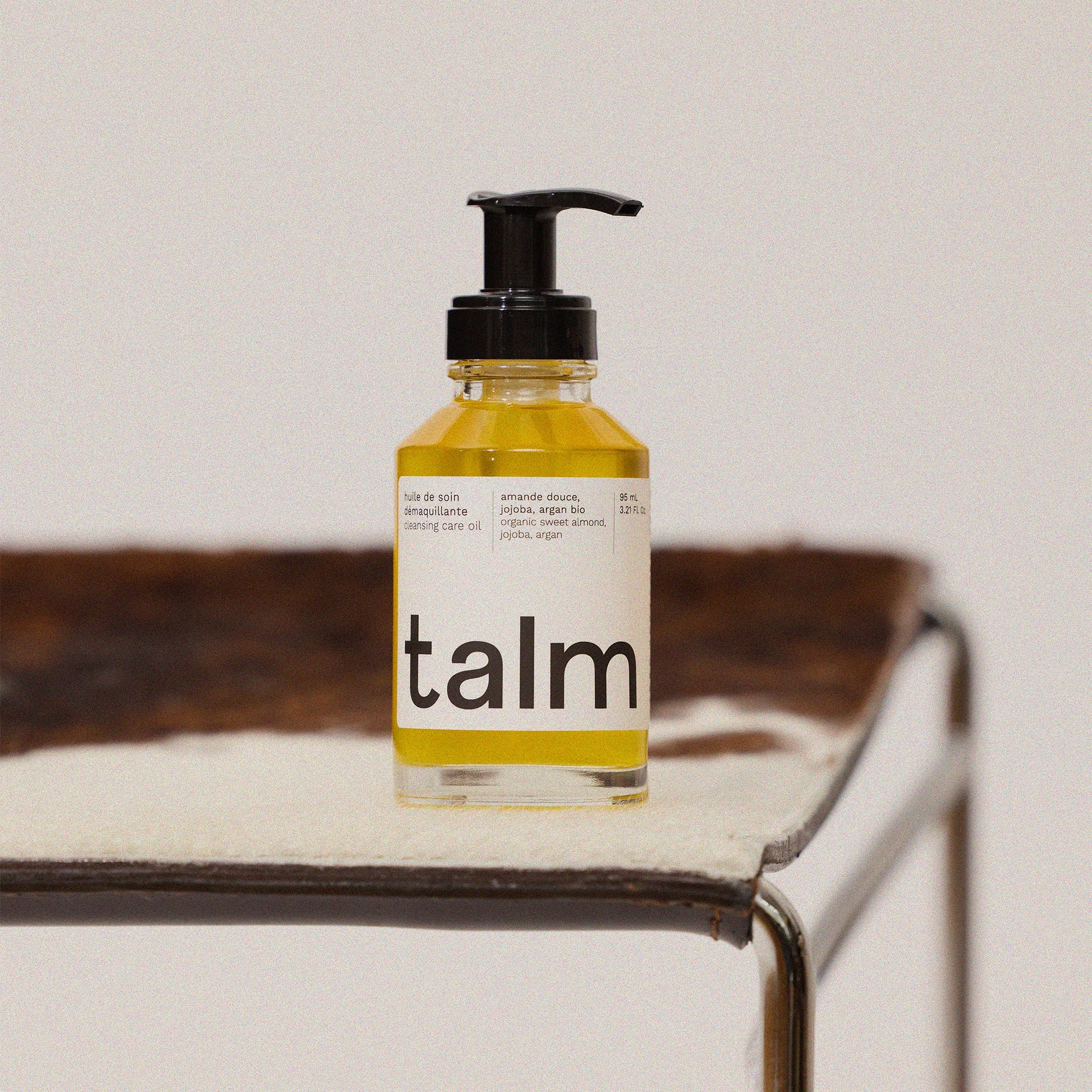 Cleansing Oil - Image 4