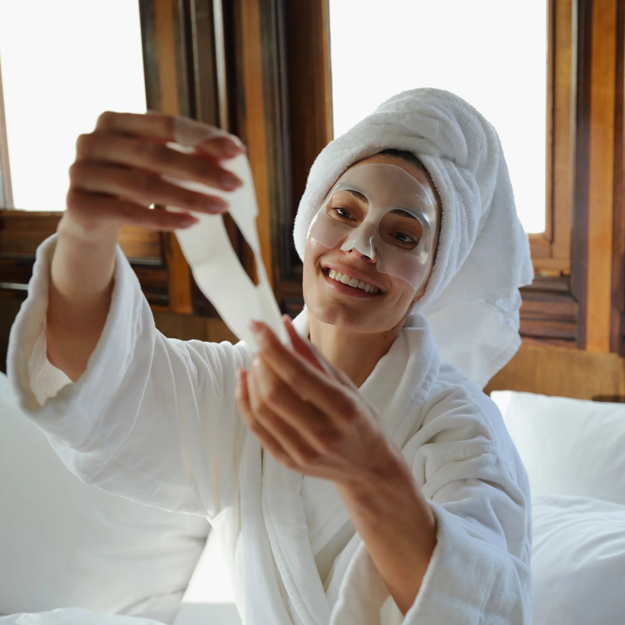 Hydro Soothing Mask Face Mask - Image 2