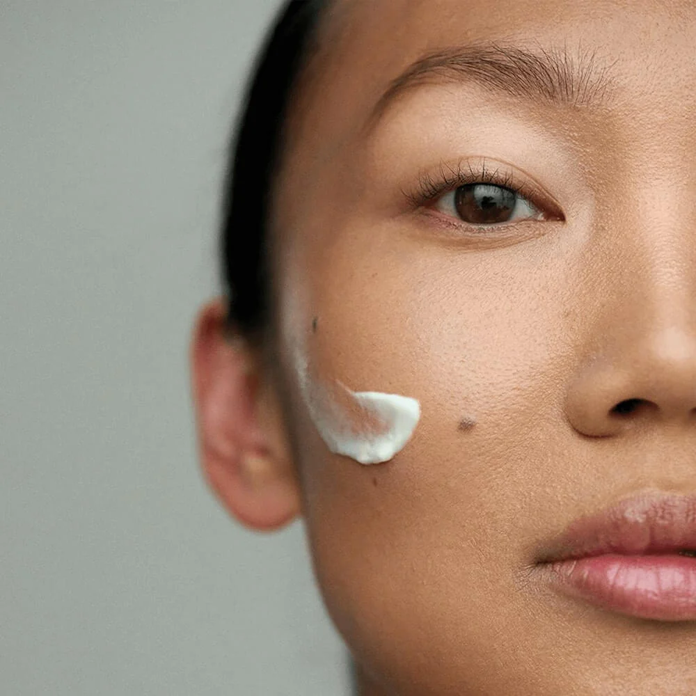 Verso Super Facial Serum - Image 2