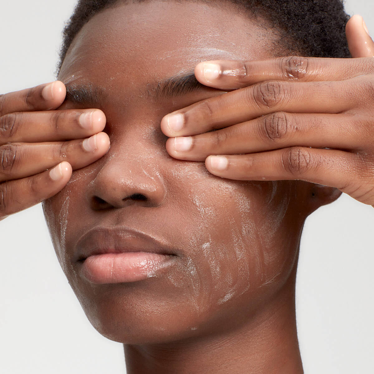 Daily Lactic Acid Gel Cleanser Cleanser - Image 4