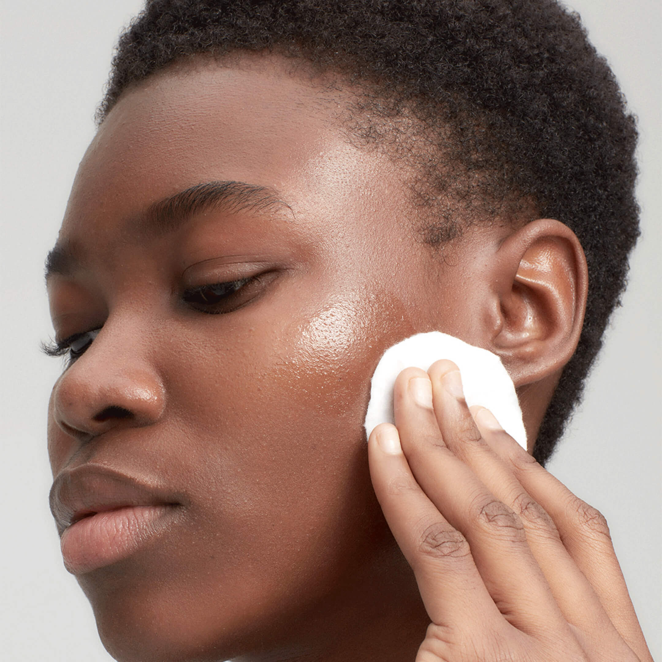 Daily Oil Cleanser - Image 4