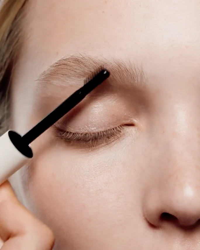 FeatherFix Brow Fixing Gel - Image 16