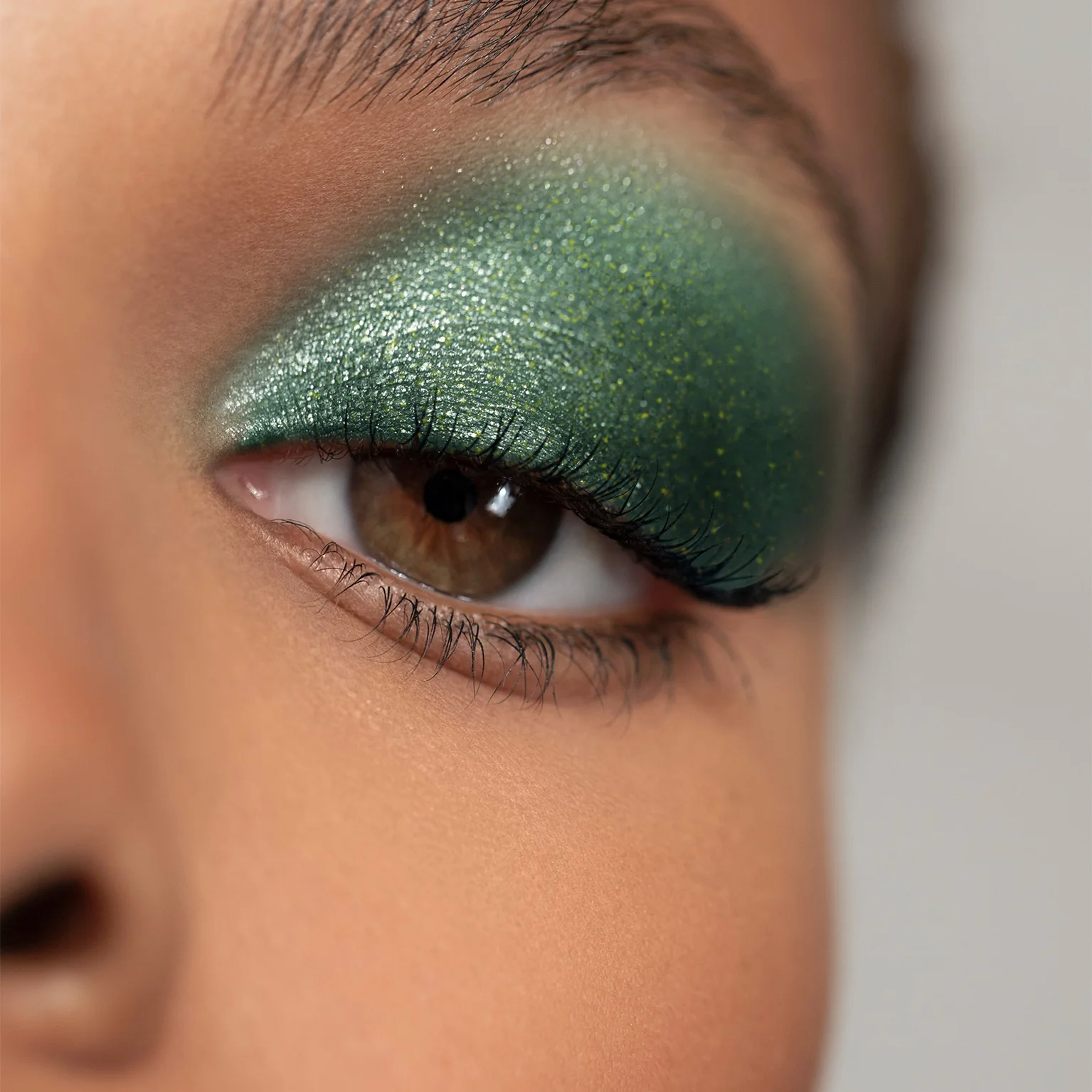 Lid Lustre Cream Eyeshadow - Image 32