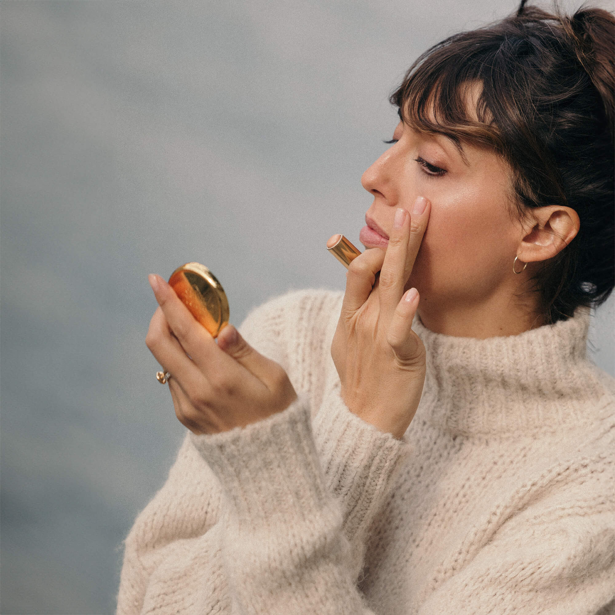 Universal Shimmer Balm - Image 4
