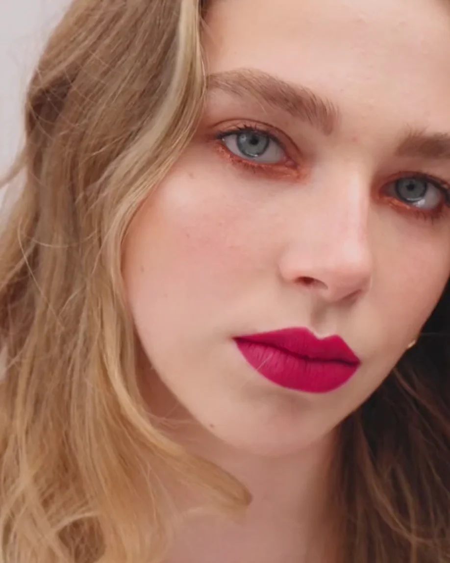 Petal Bouche Matte Transfer-Proof Lipstick - Image 11