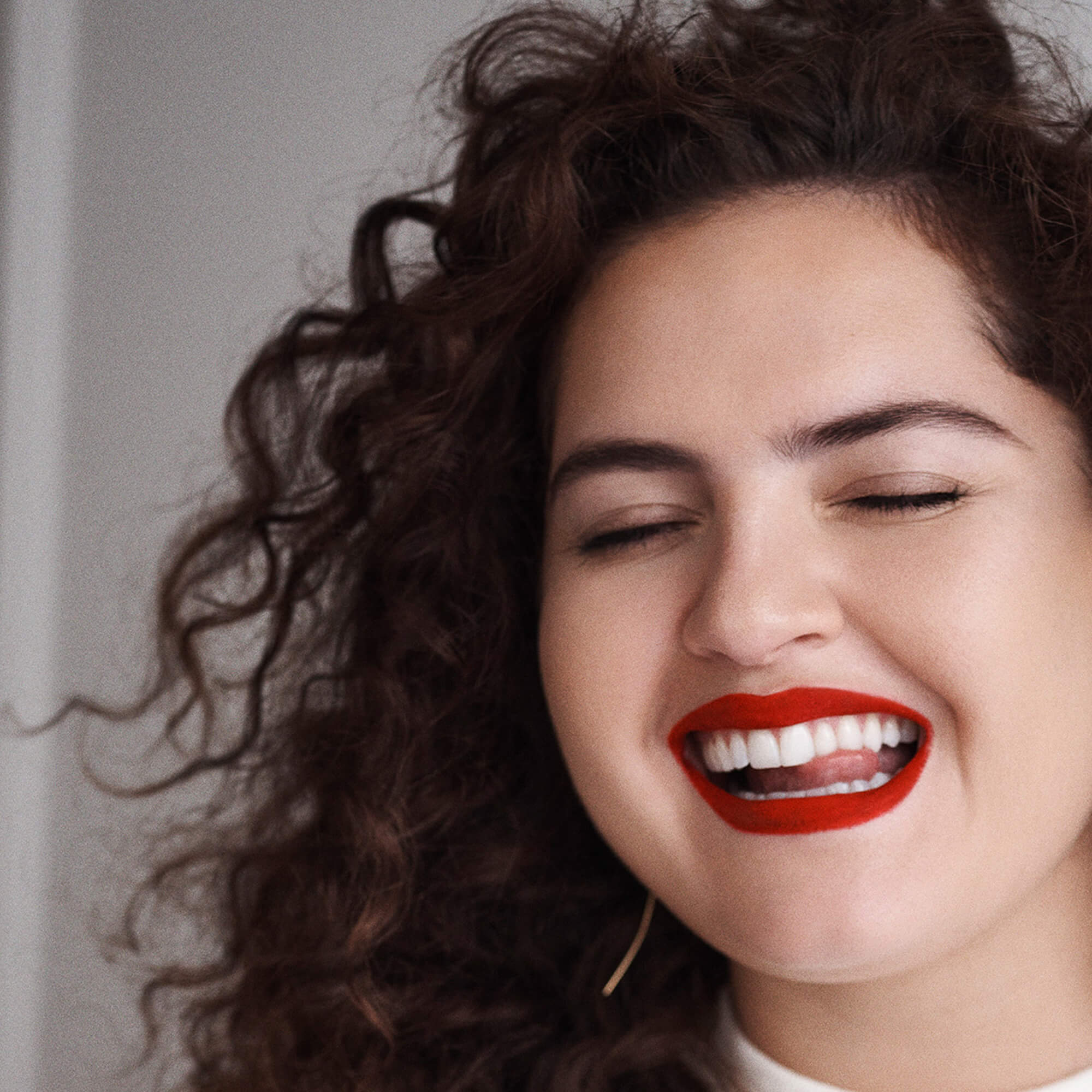 Petal Bouche Matte Transfer-Proof Lipstick - Image 14